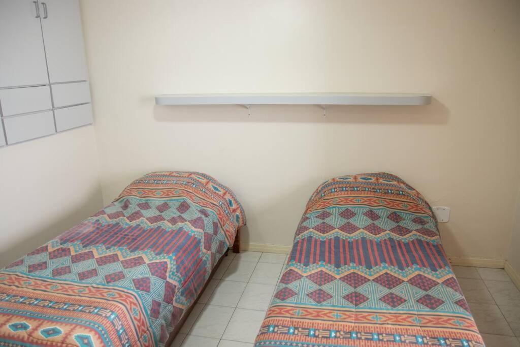 Apt Duplo 5 suítes até 14p, porto seg