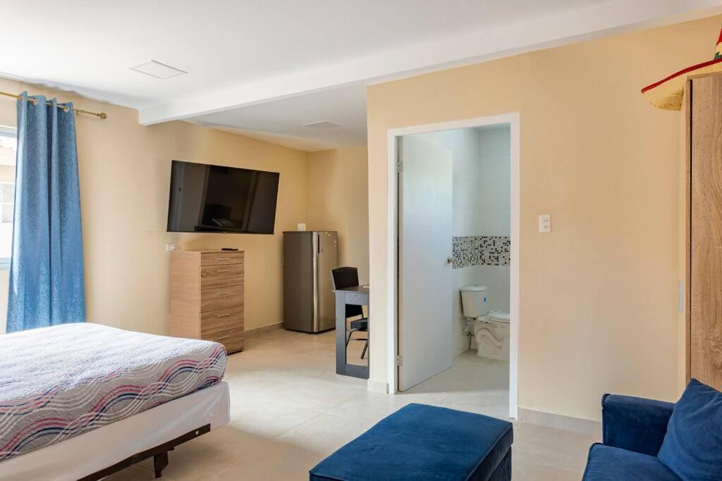 3BD Villa near Best Beaches 30ft private pool