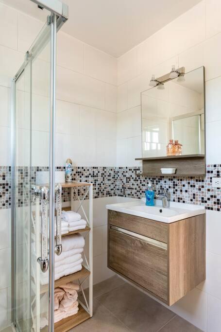 3BD Villa near Best Beaches 30ft private pool