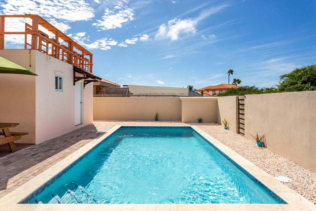 3BD Villa near Best Beaches 30ft private pool