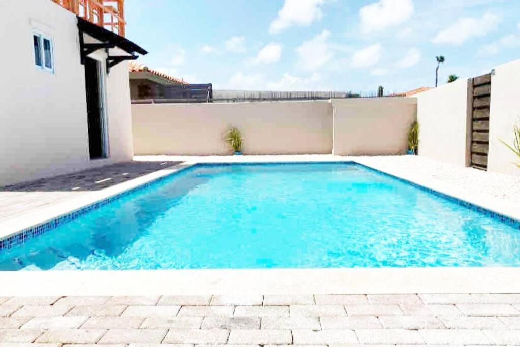 3BD Villa near Best Beaches 30ft private pool