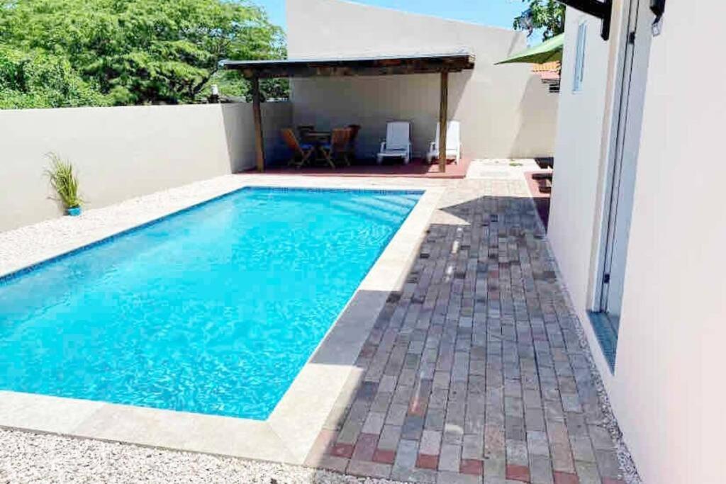 3BD Villa near Best Beaches 30ft private pool