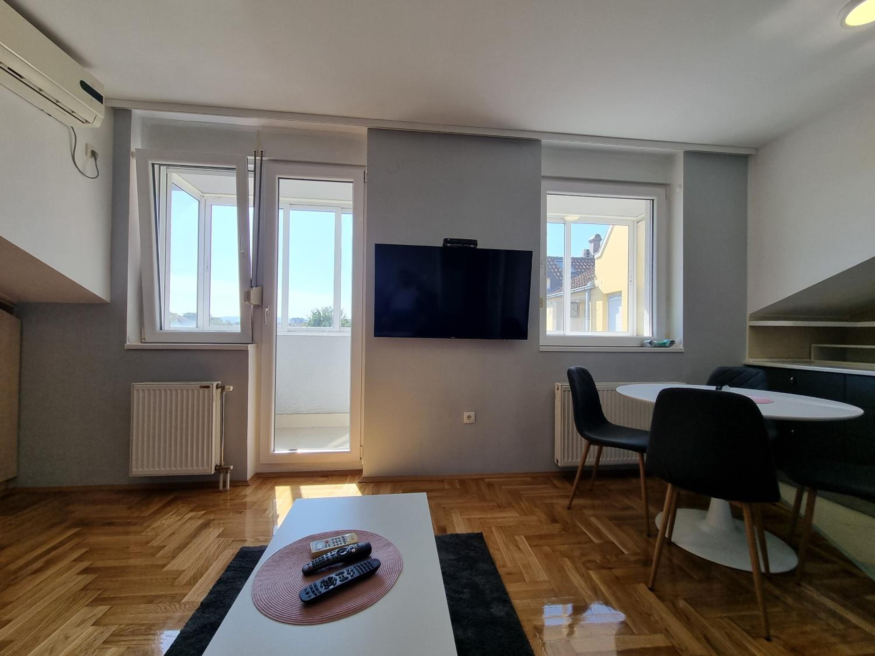 LikeHome life - Novi Sad Stevana Sremca view 3
