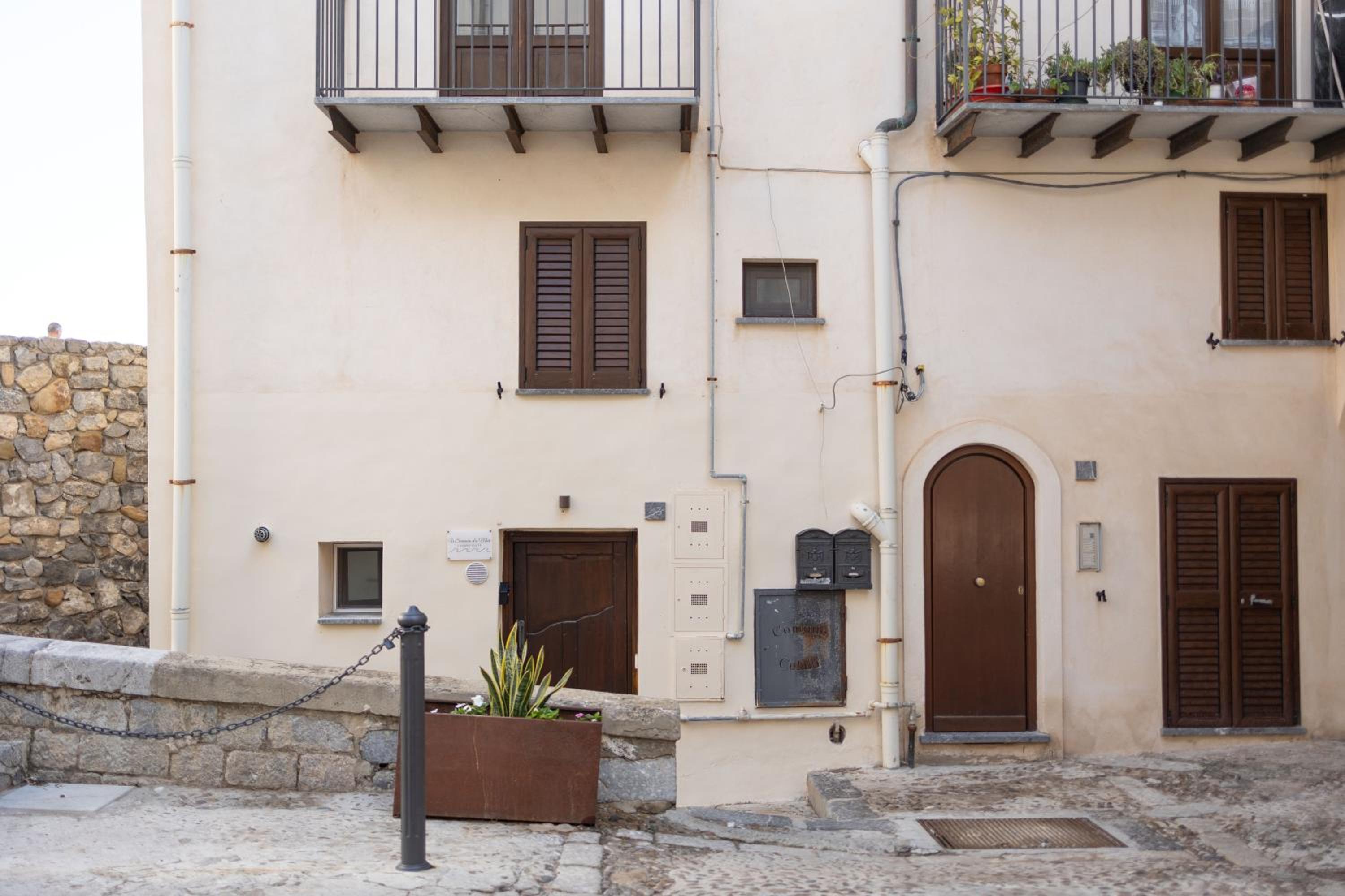 Hotel U Scrusciu Du Mari Luxury Suite