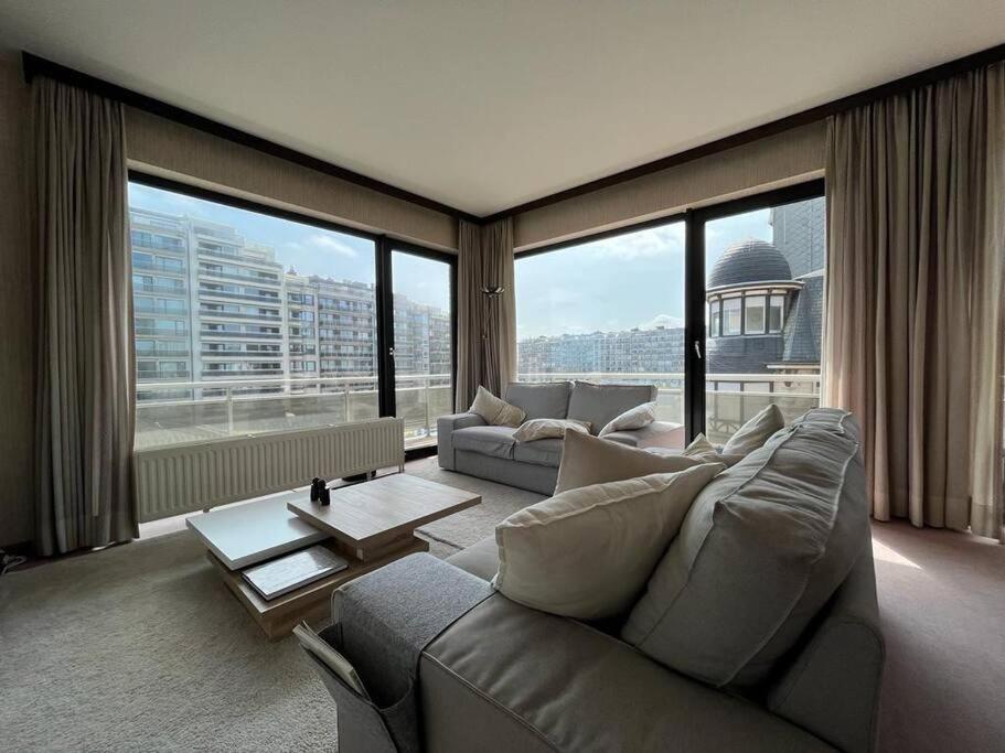 Sfeervol Appartement met Zeezicht