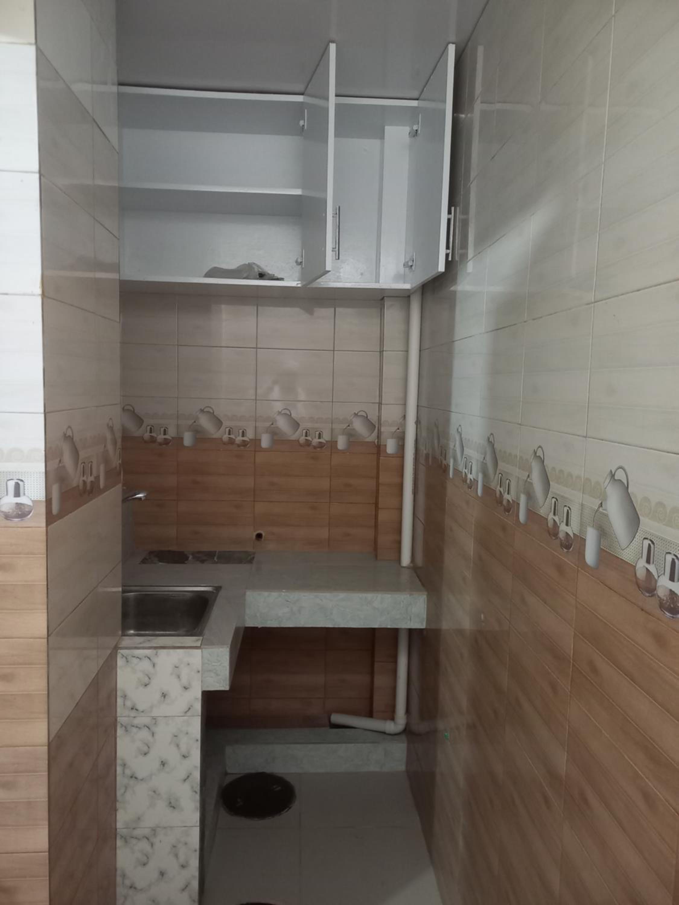 Hossen Monjil Block F Road 21 Bashundhara