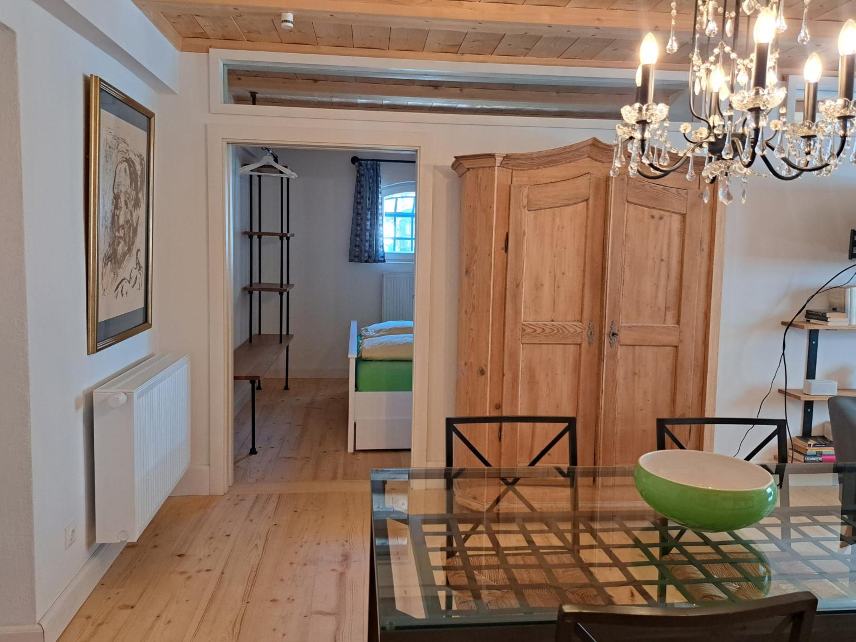 Neu! Ferienwohnungen im Lüftlmalereck, Hennalahaus