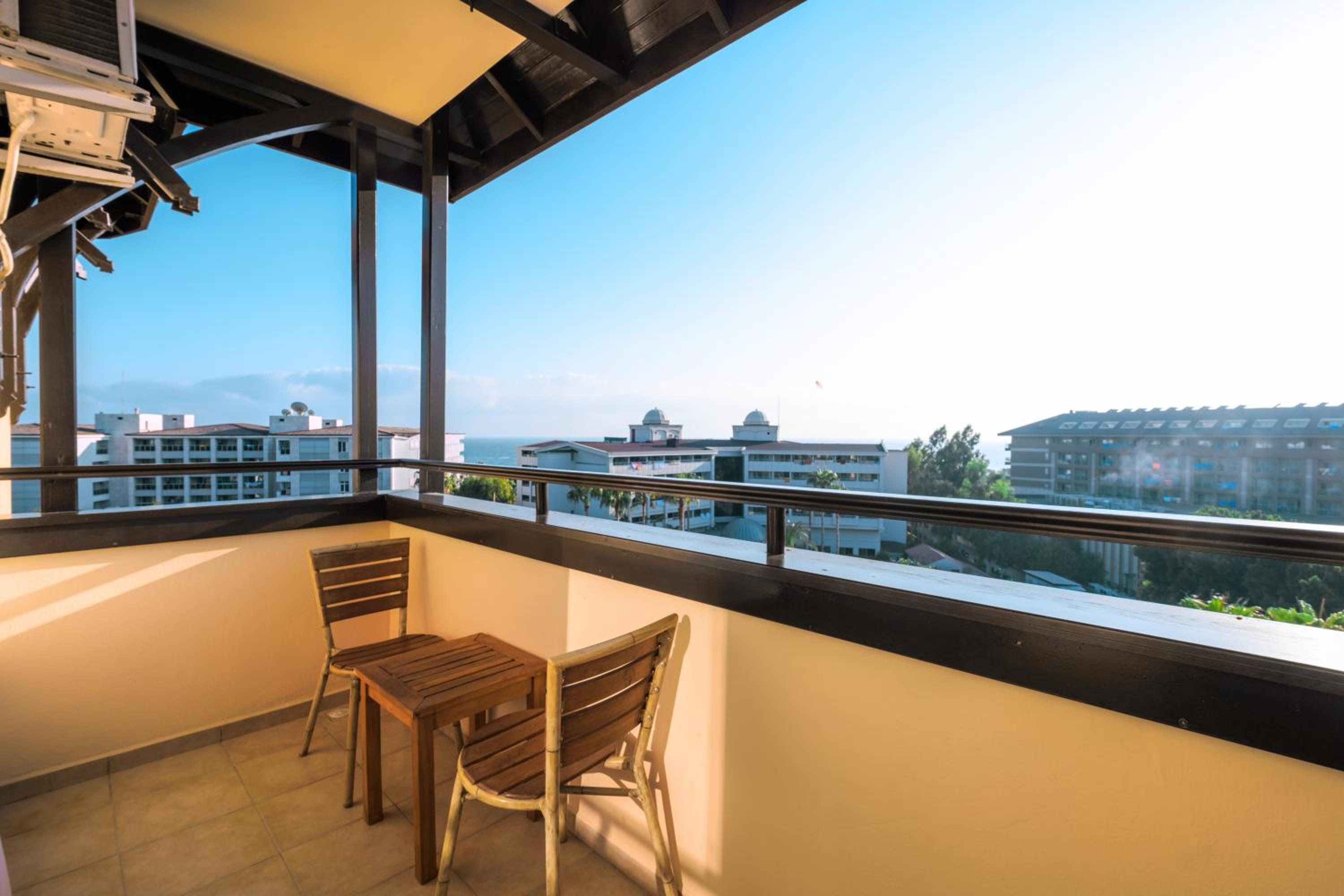 Villa Side Hotel - Image 46