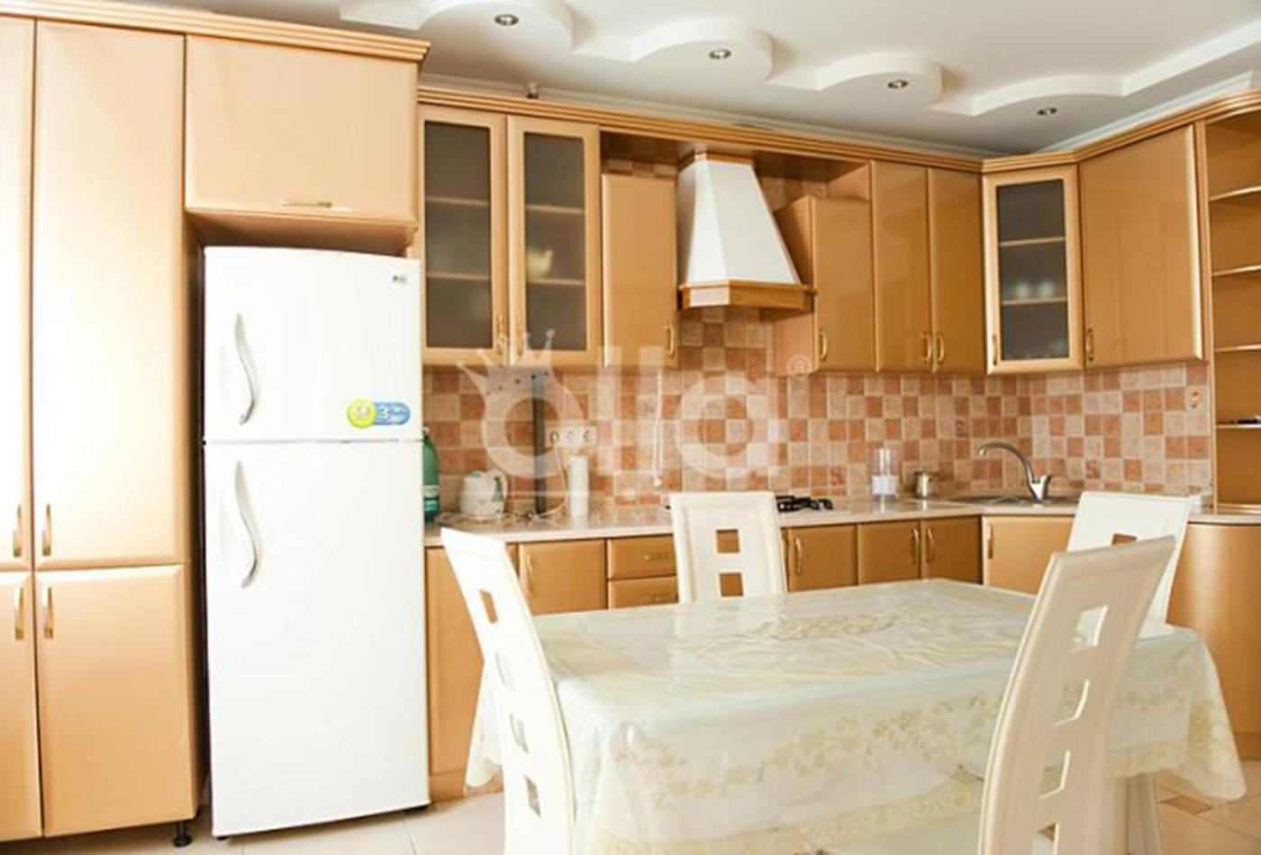 3 rooms apartment in capital