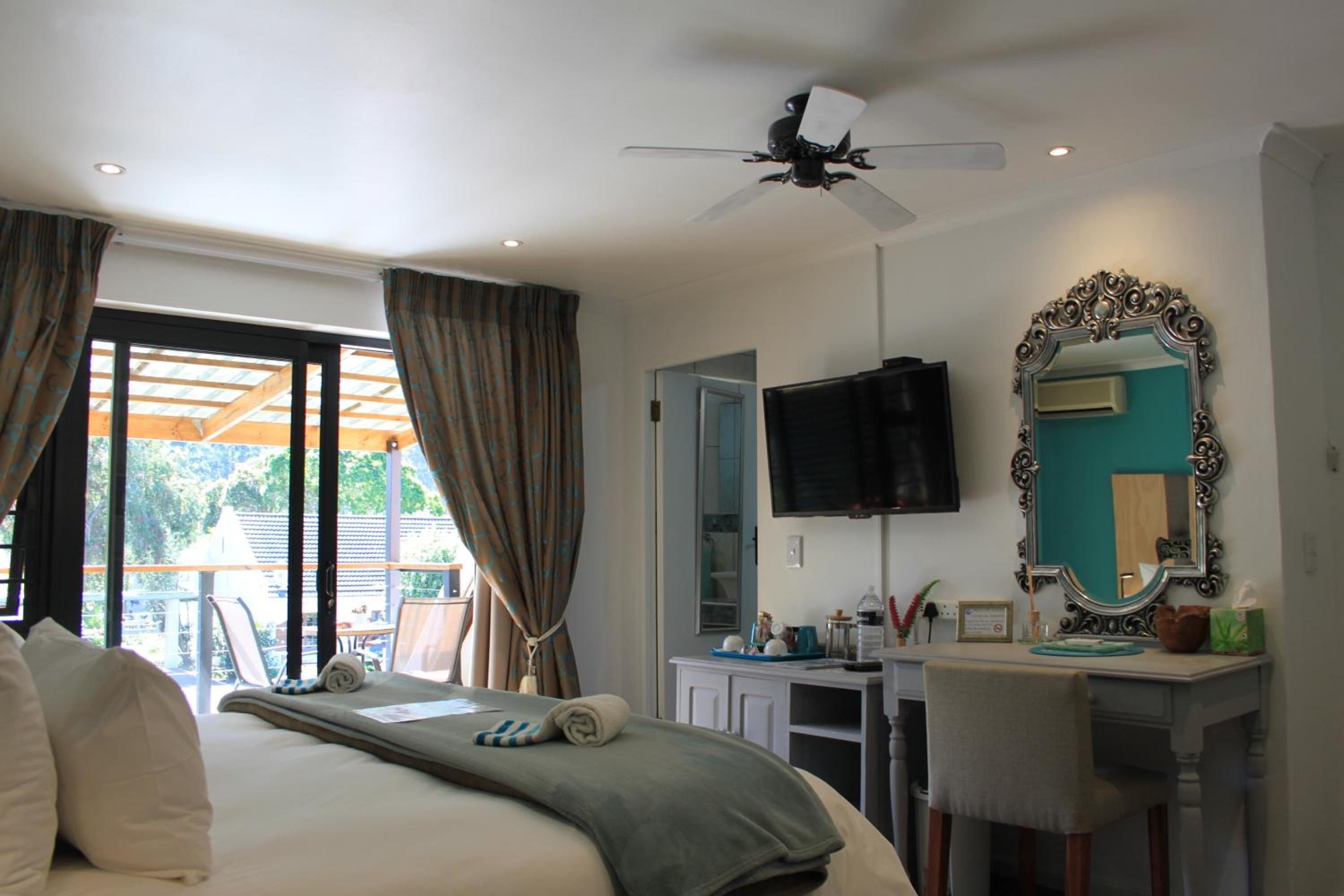 Pelican Lodge Guesthouse