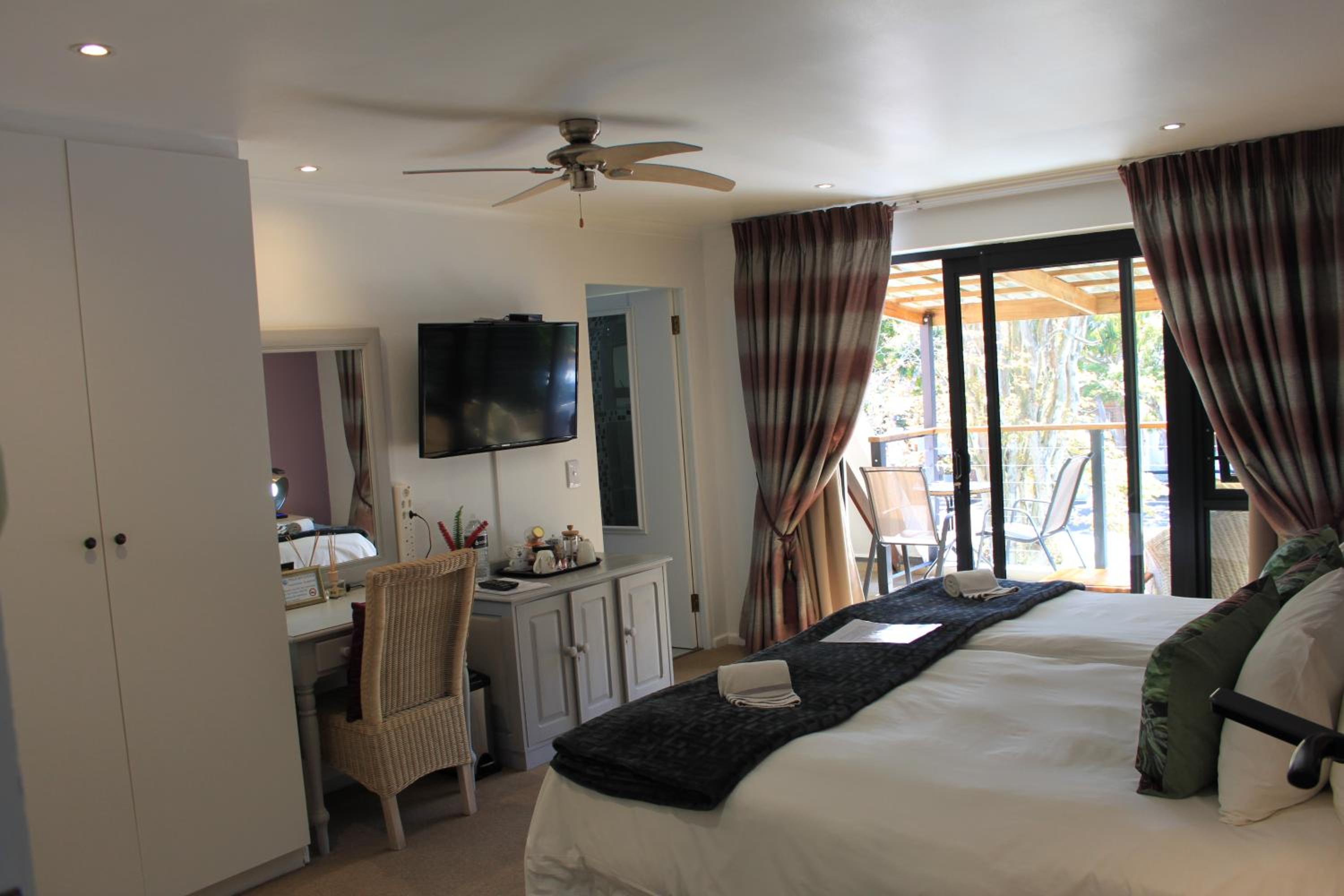 Pelican Lodge Guesthouse