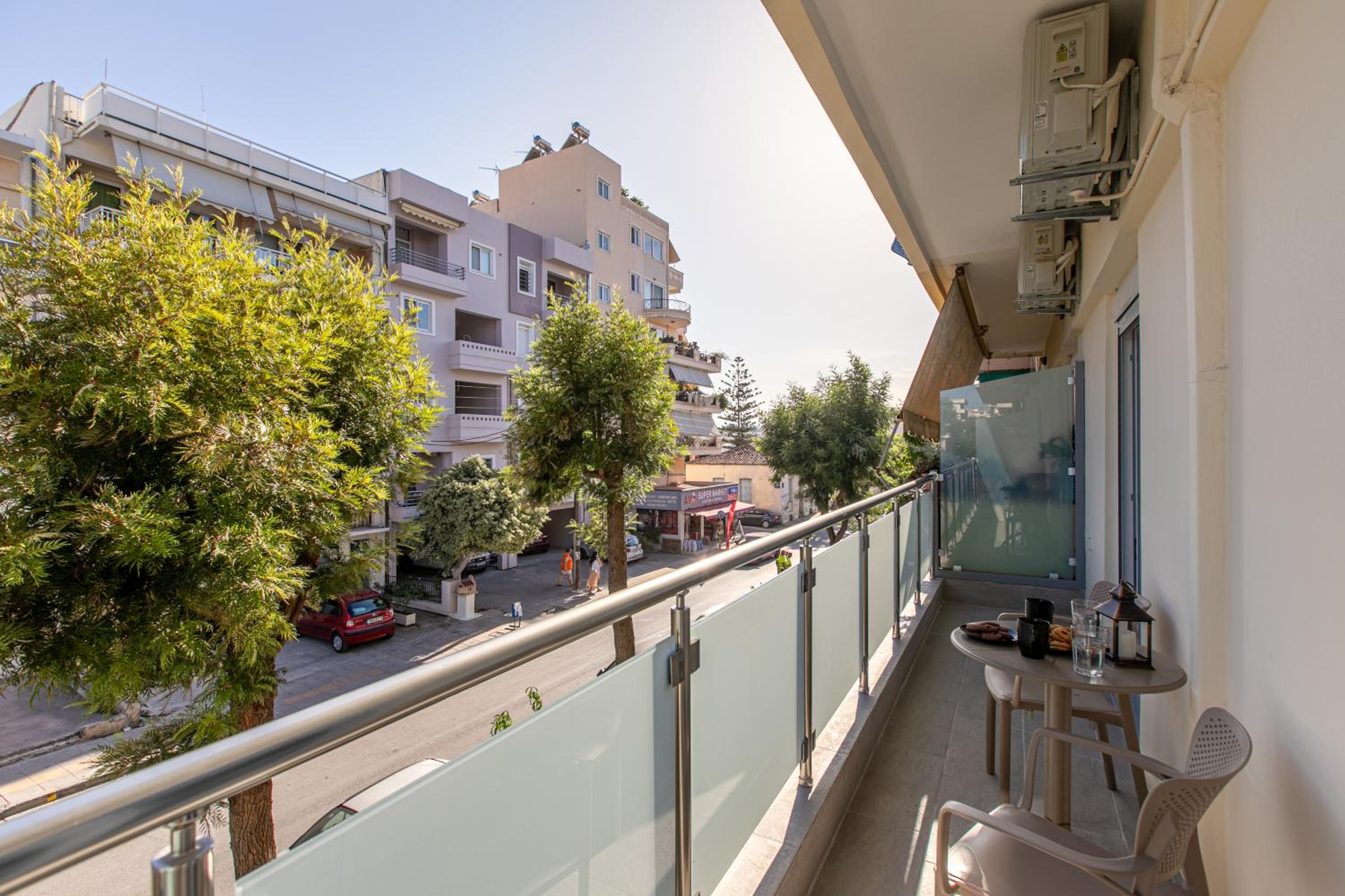 Neaira City Apartment Near The Beach view 3