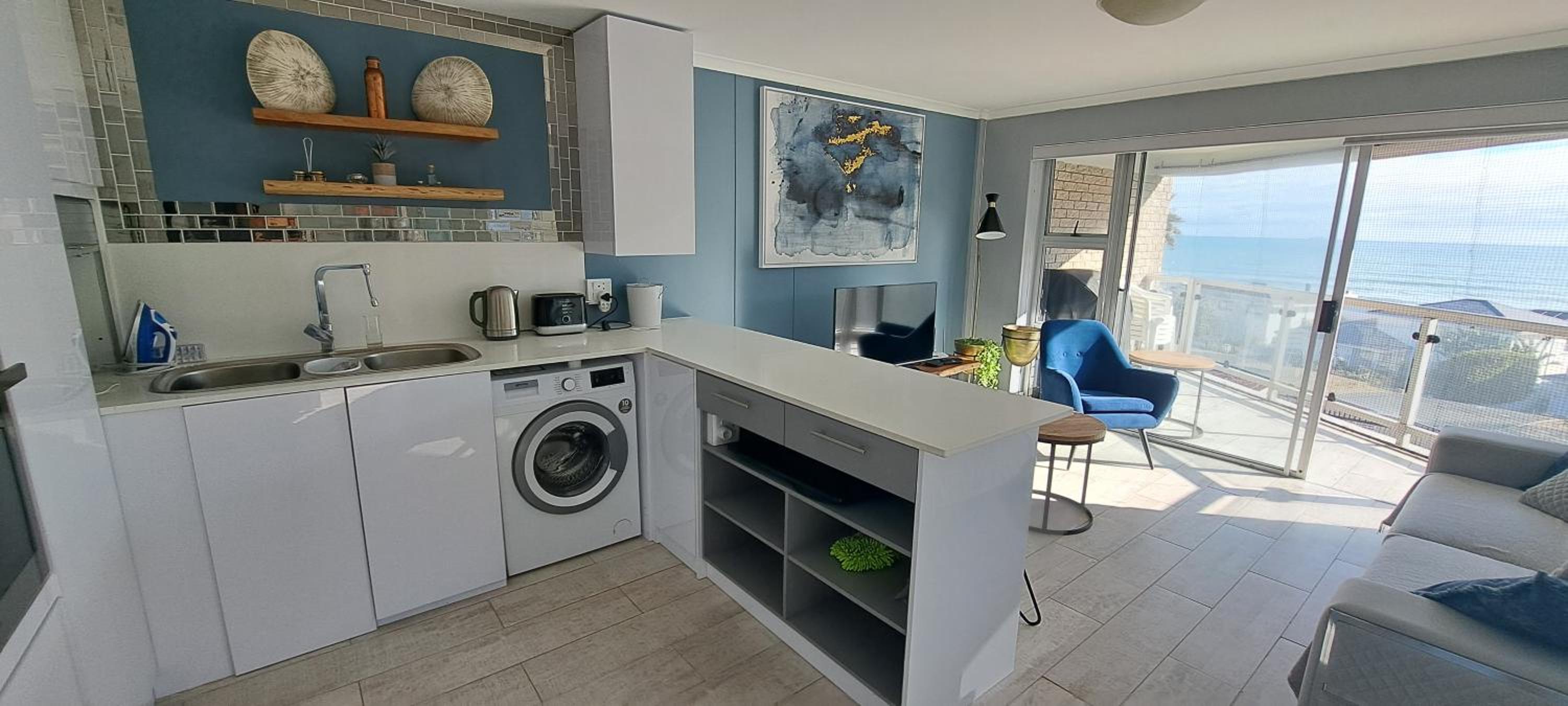 201 Coral Island, 88 Coral Road, Bloubergstrand view 3