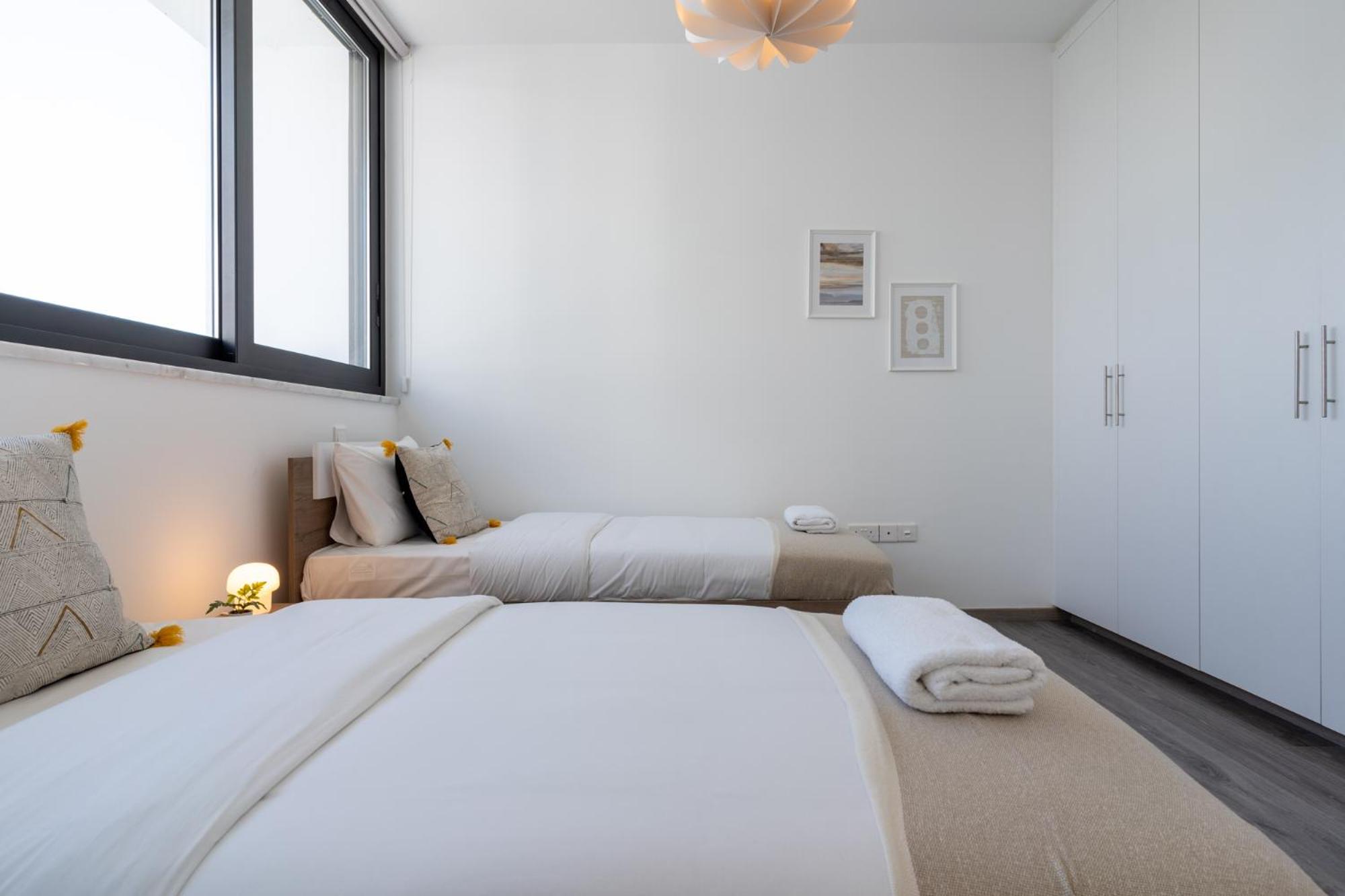 Taupe’s 2-Bedroom Apartment in Larnaca