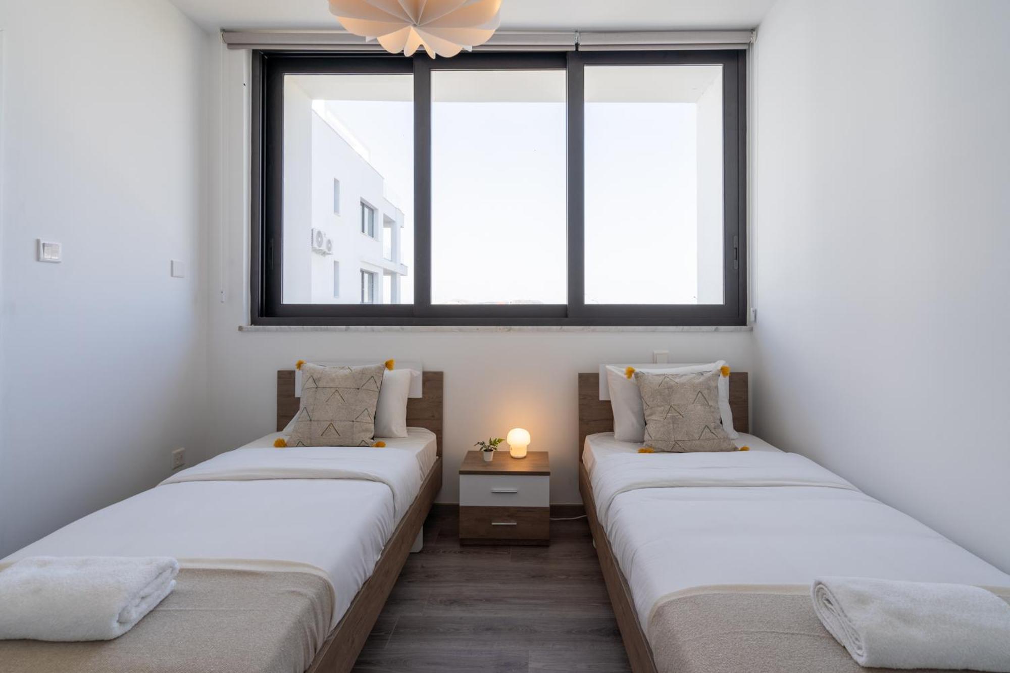 Taupe’s 2-Bedroom Apartment in Larnaca