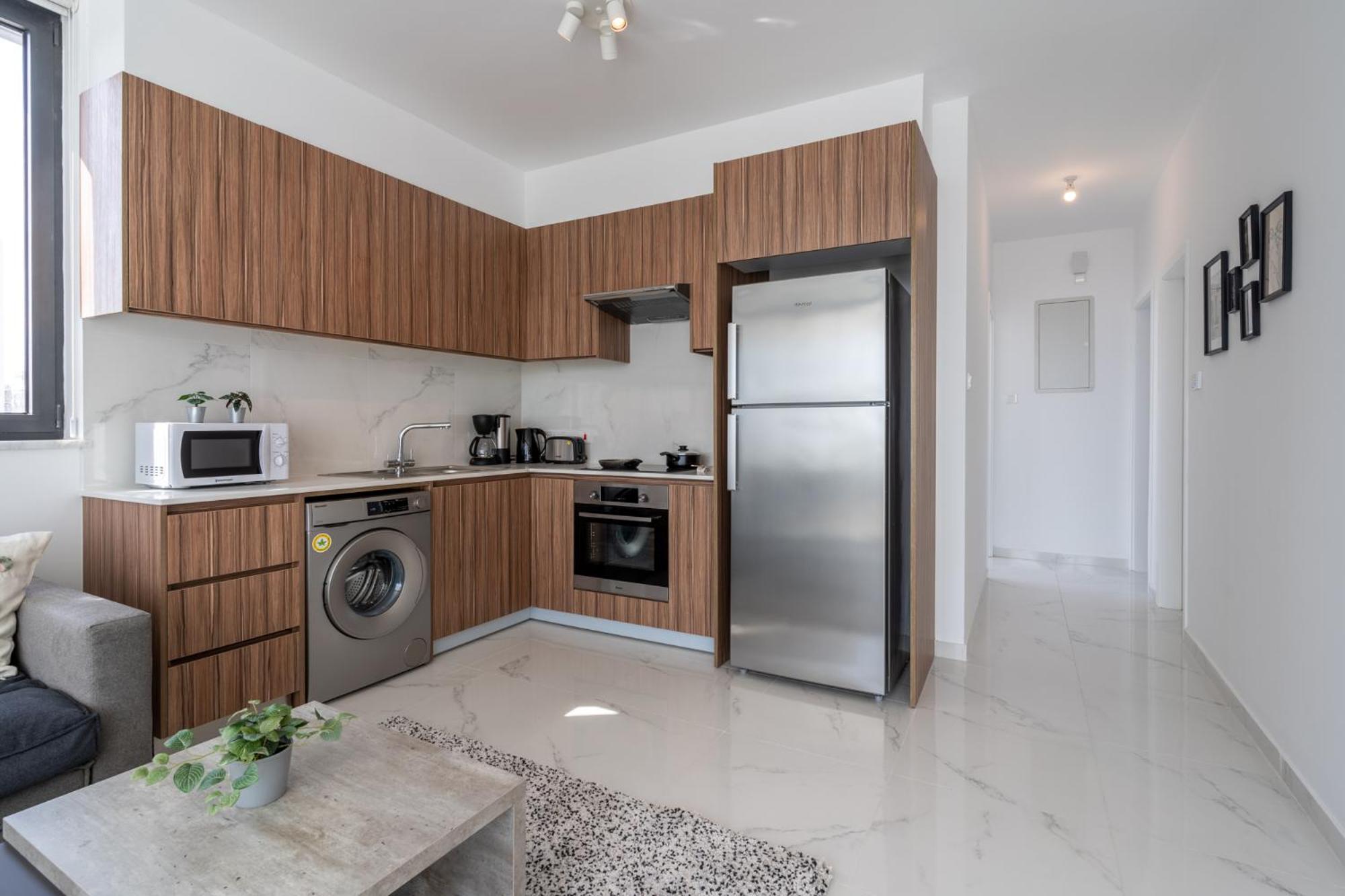 Taupe’s 2-Bedroom Apartment in Larnaca