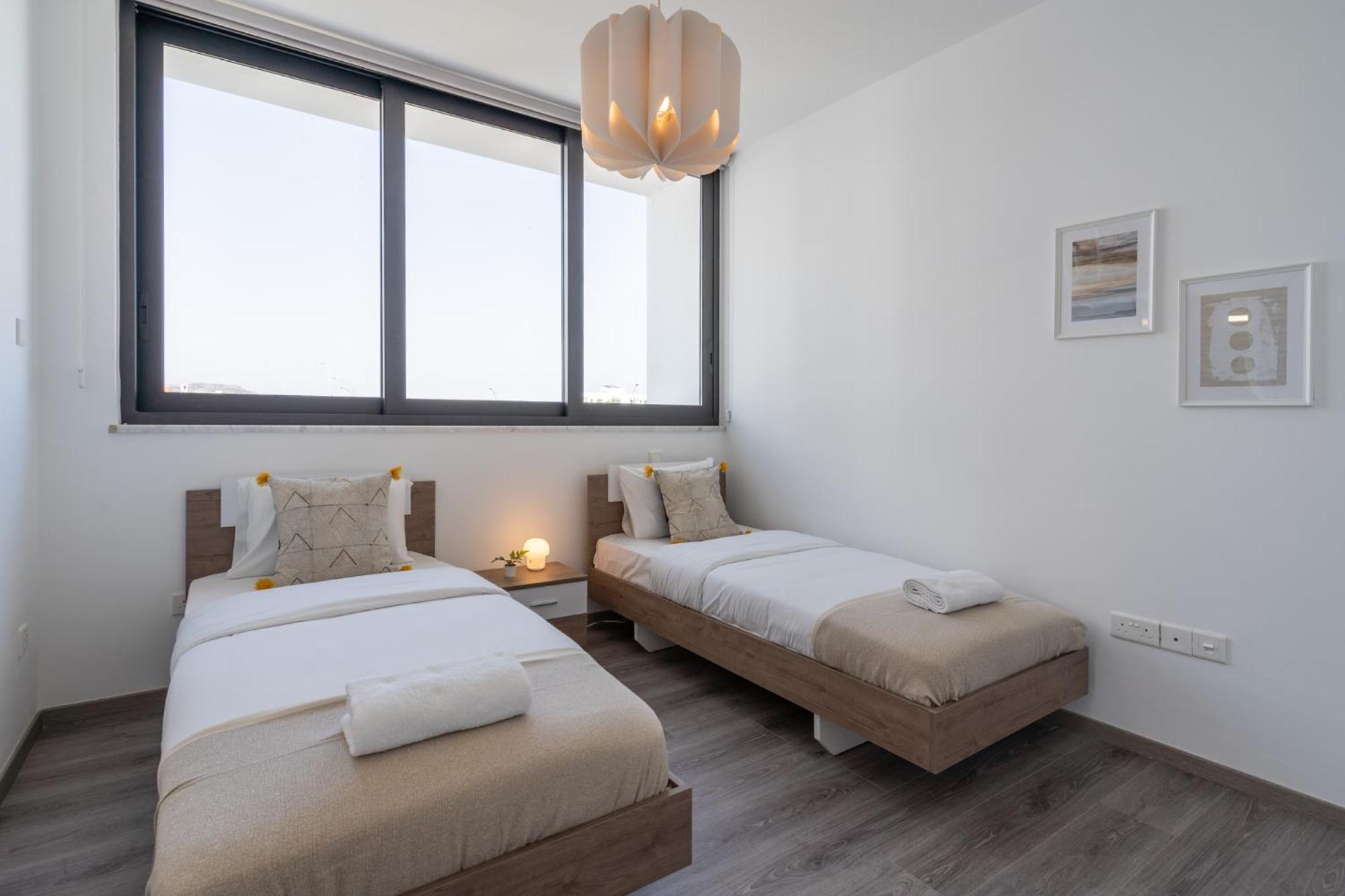 Taupe’s 2-Bedroom Apartment in Larnaca