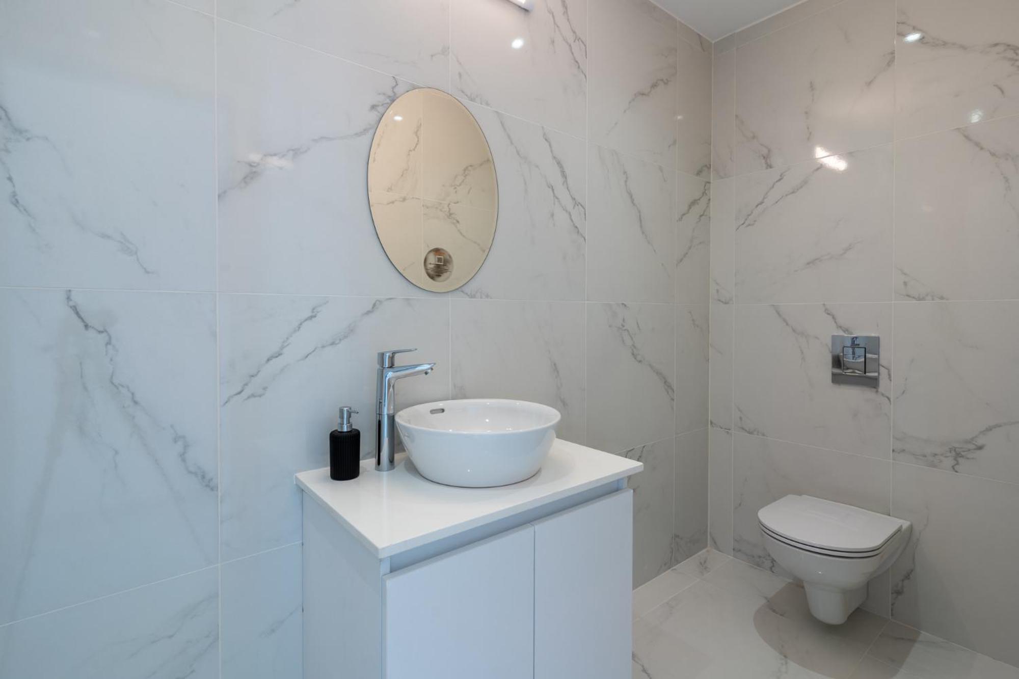 Taupe’s 2-Bedroom Apartment in Larnaca