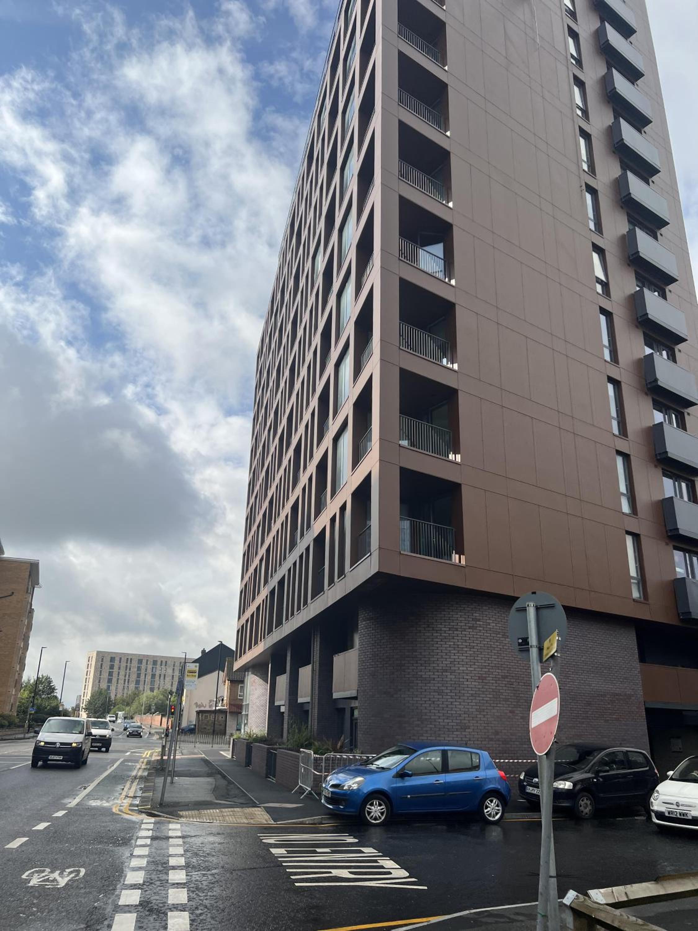 Charming 2-Bed Apartment in Salford newly built — Manchester