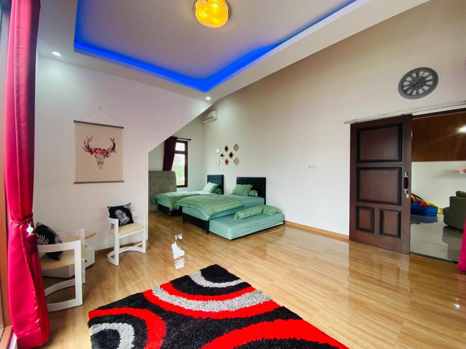 Villa Kota Bunga ELL 02