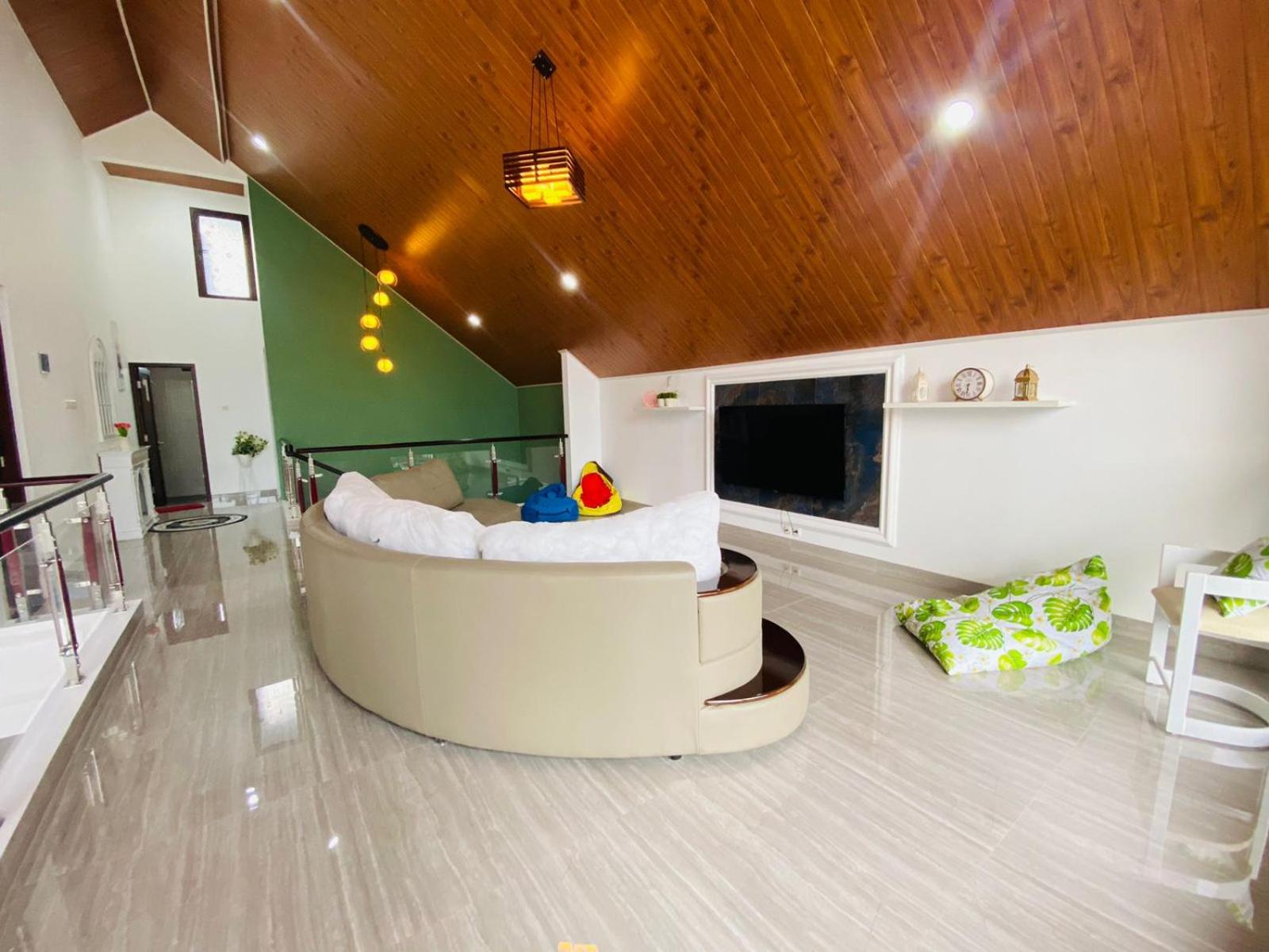 Villa Kota Bunga ELL 02