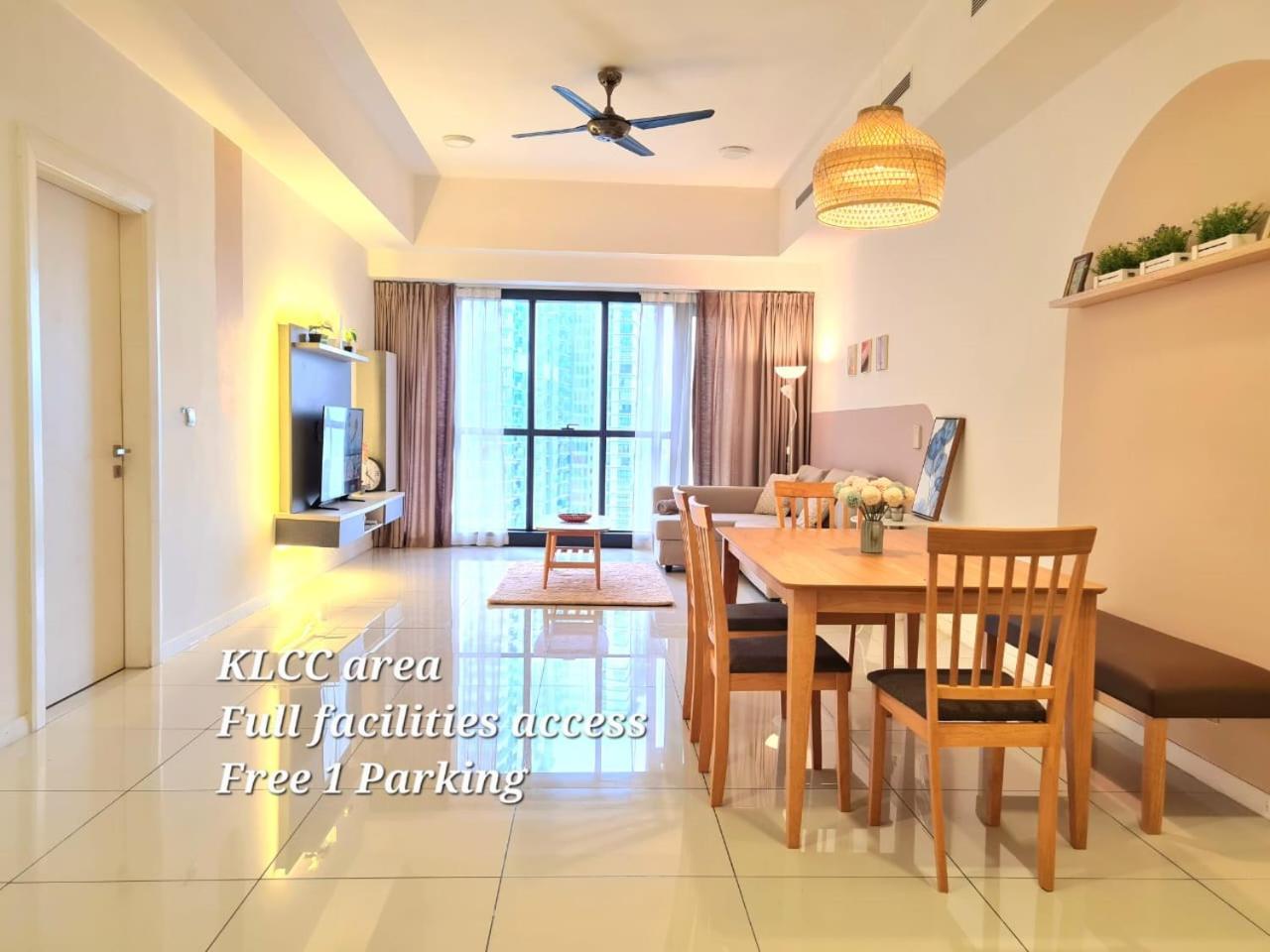 M city service suite KLCC