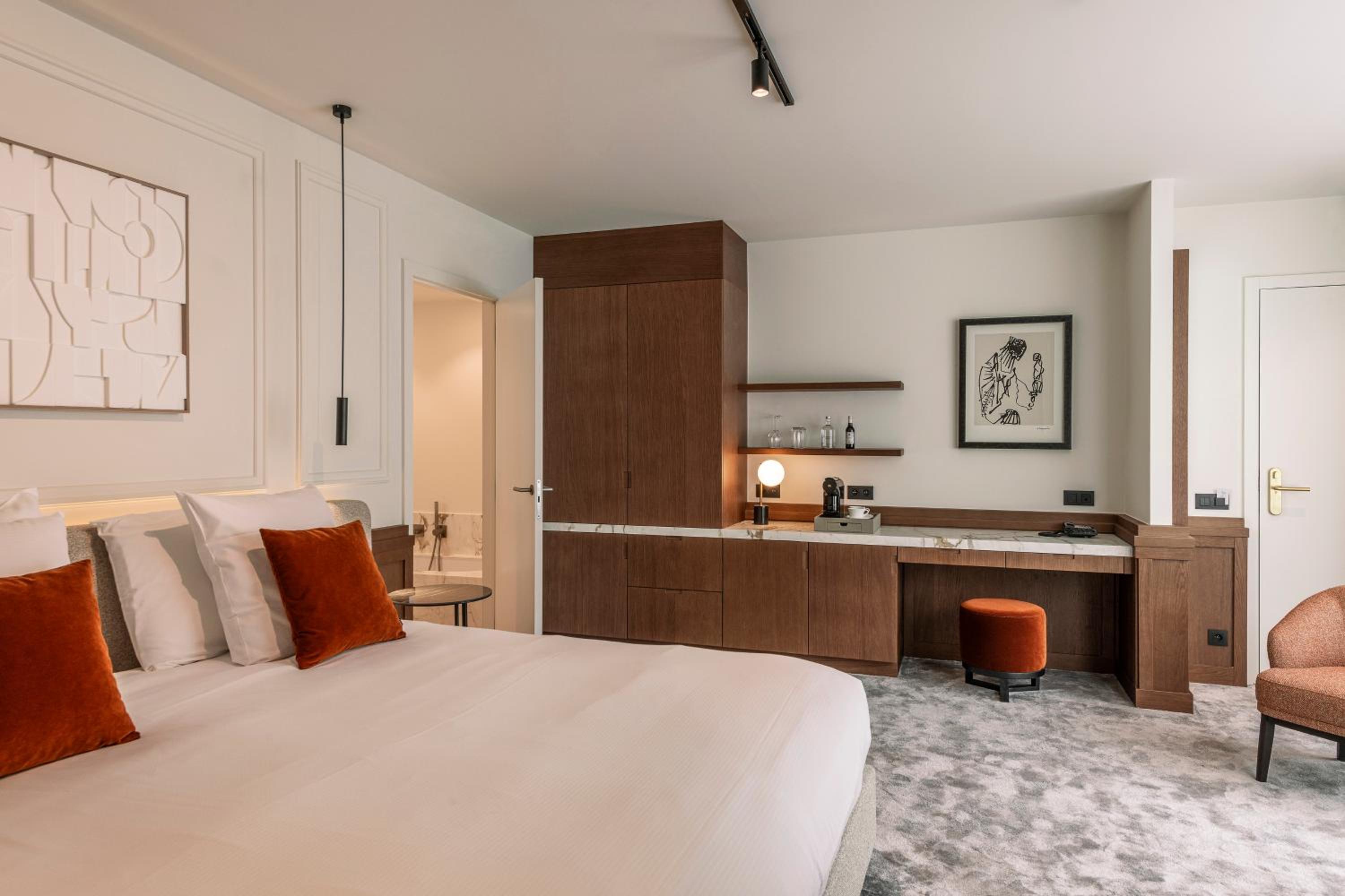Bruges Vacations - Dukes' Palace Brugge - by Dukes' Hotel Collection - Property Image 31