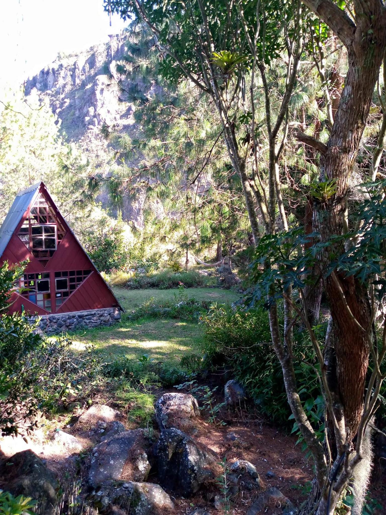 The lookout Hideaway cabin