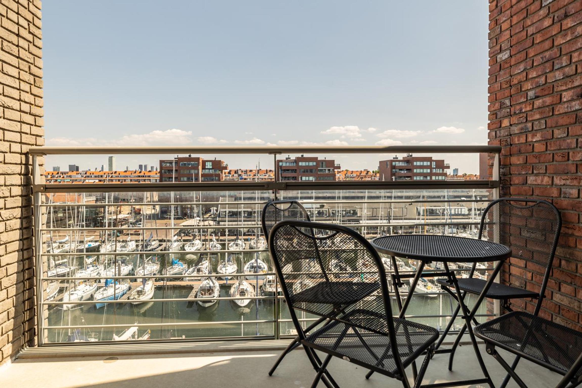 BizStay Harbour III Scheveningen Apartments view 5
