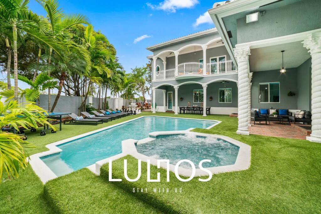 7BD Paradise with Amazing pool Jacuzzi Games L32 view 5