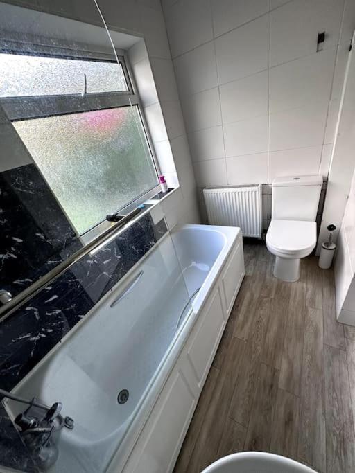 18 min to central London 5 min walk to Abby wood