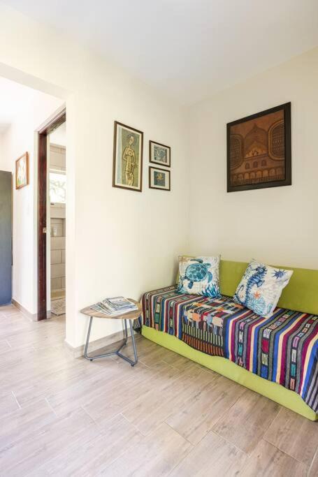 Beautiful studio-apartment near the beach