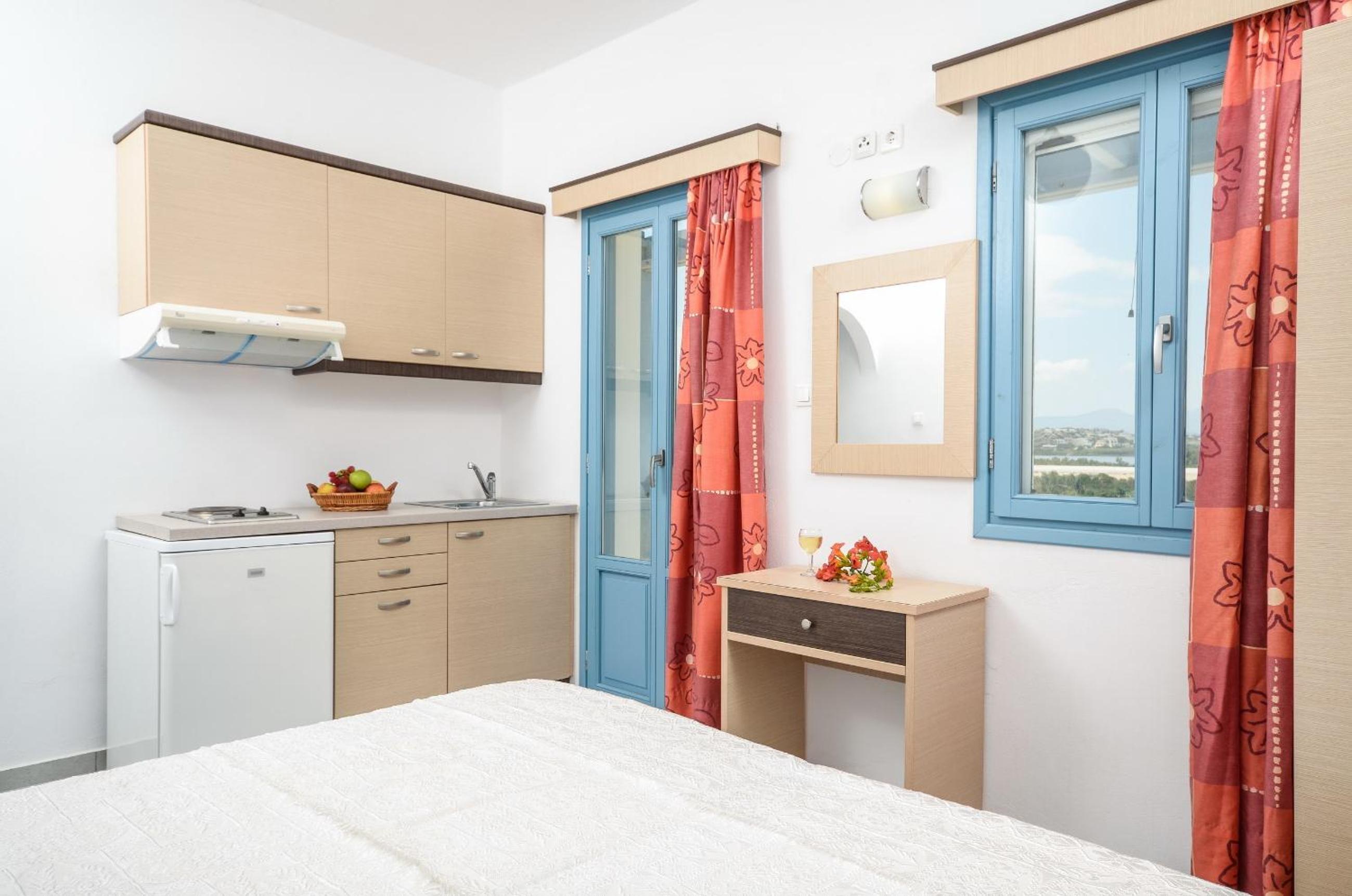Apartments Naxos Camping view 4