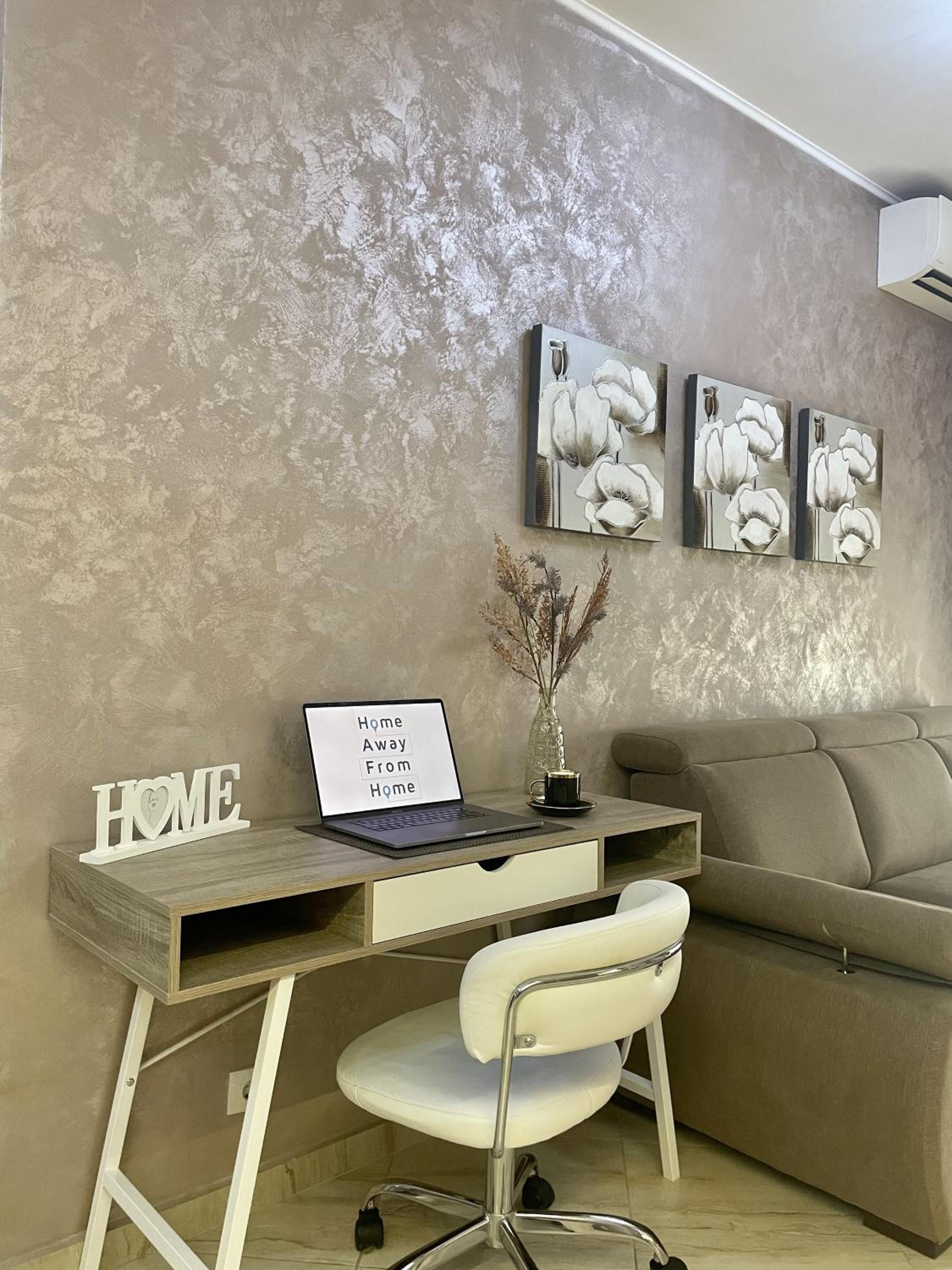 Home away from home - Dristor view 3