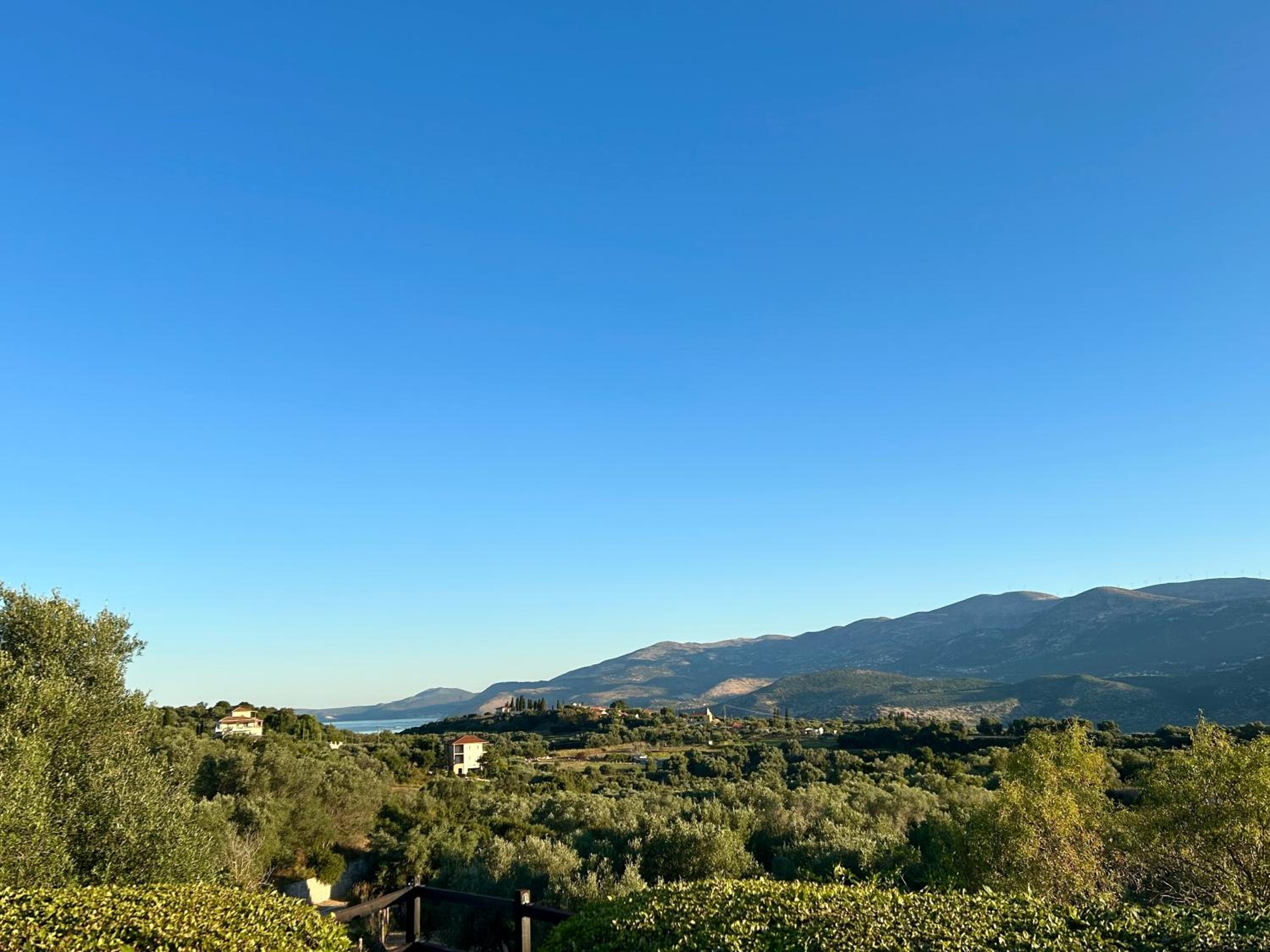 Traditional Villa Mandola view 2