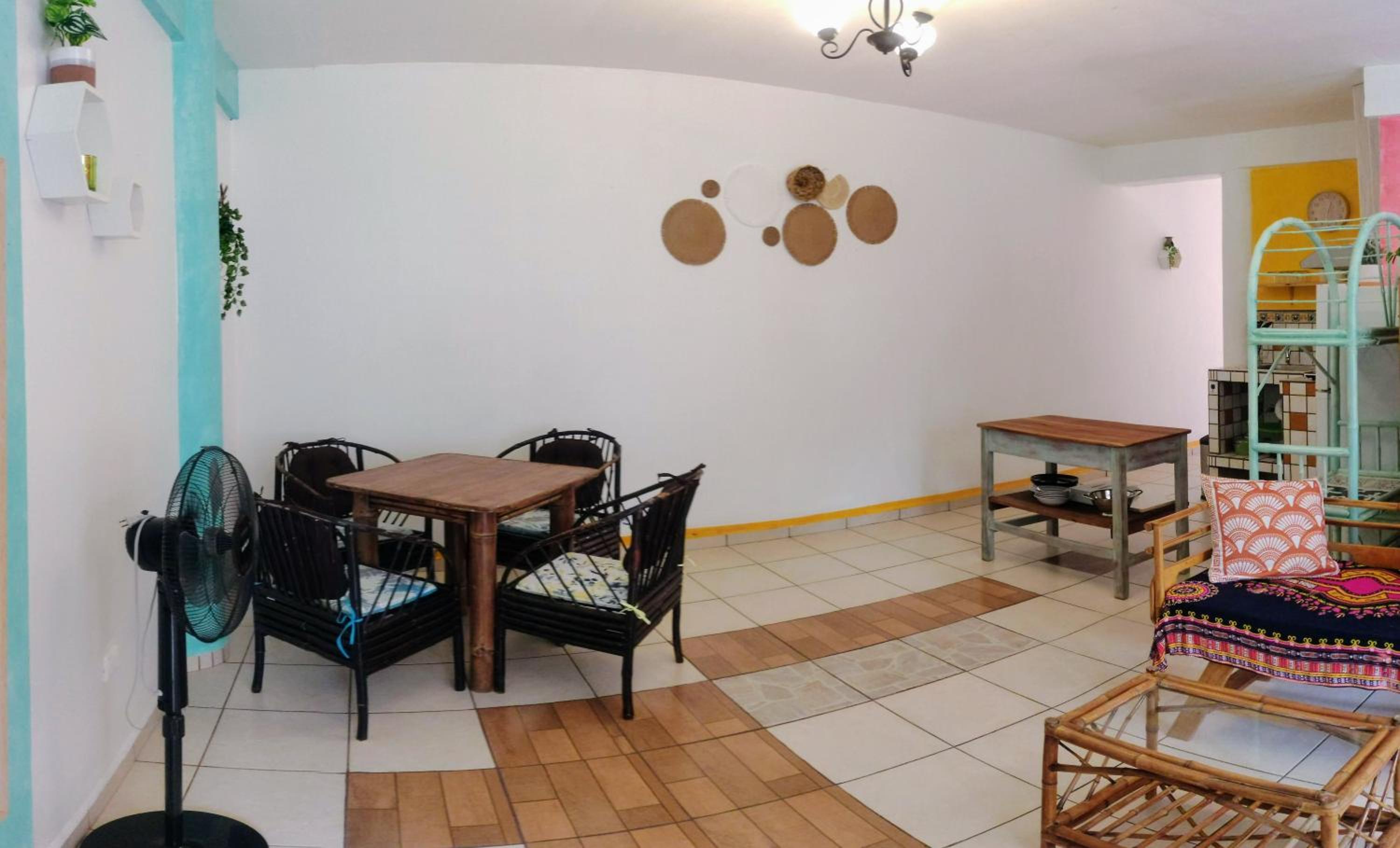 Cool Vibes Beach Hostel 25