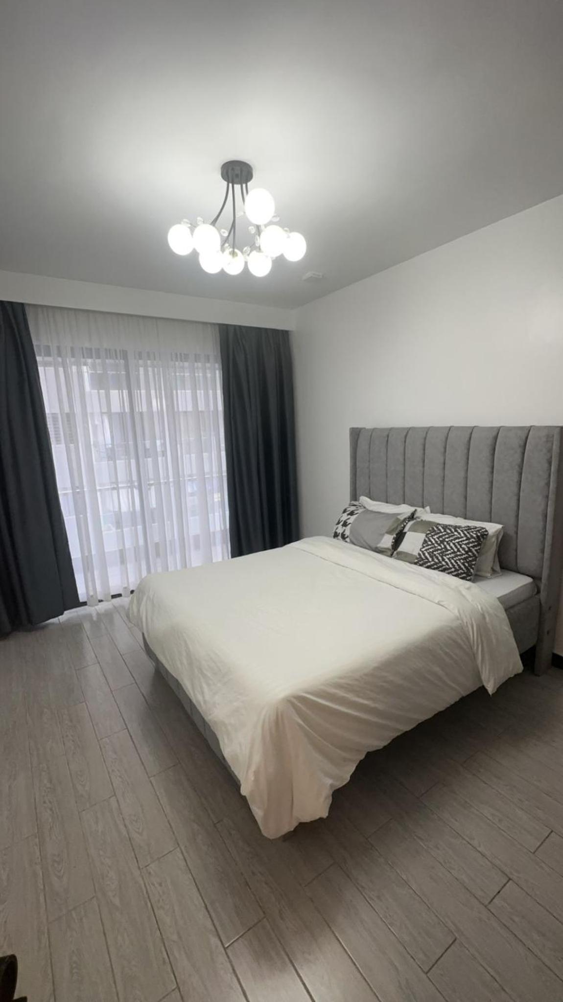 Tranquil 1-Bed Oasis view 3