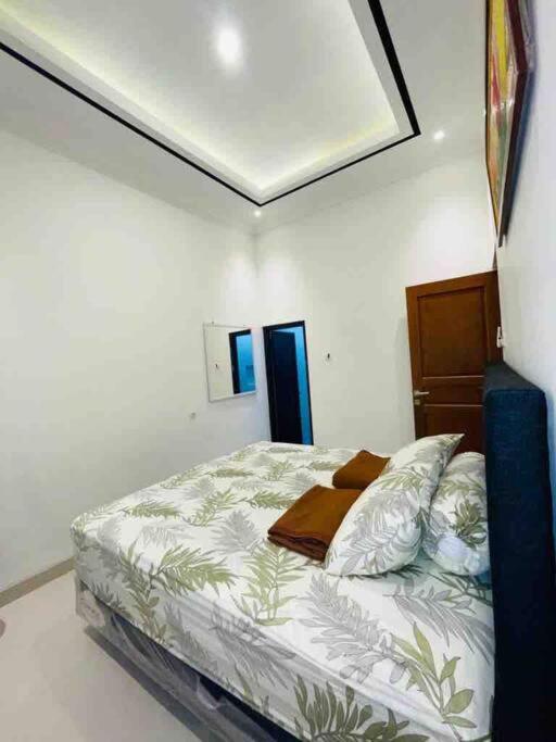 Family Homestay Near Malioboro
