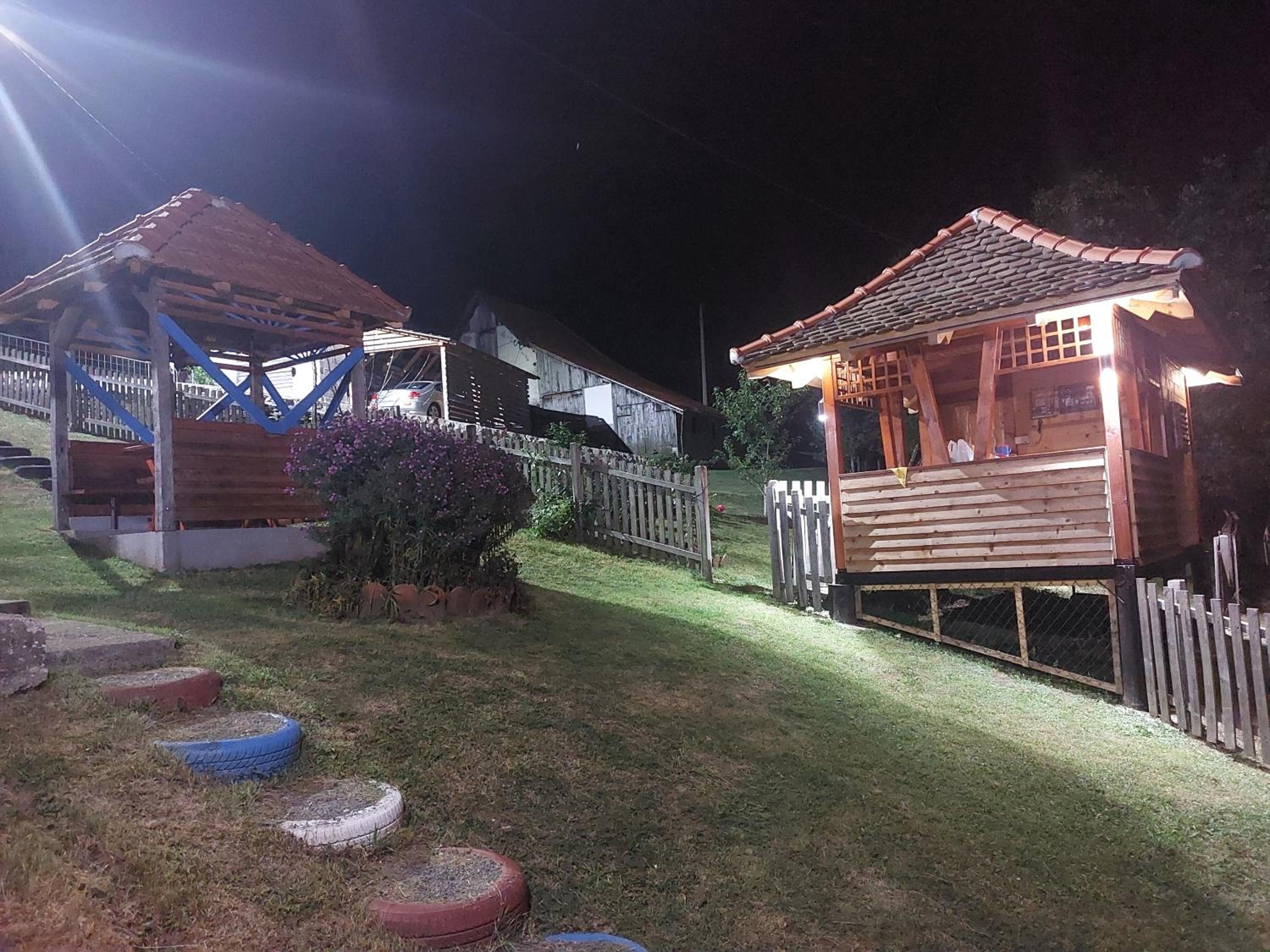Photo 13