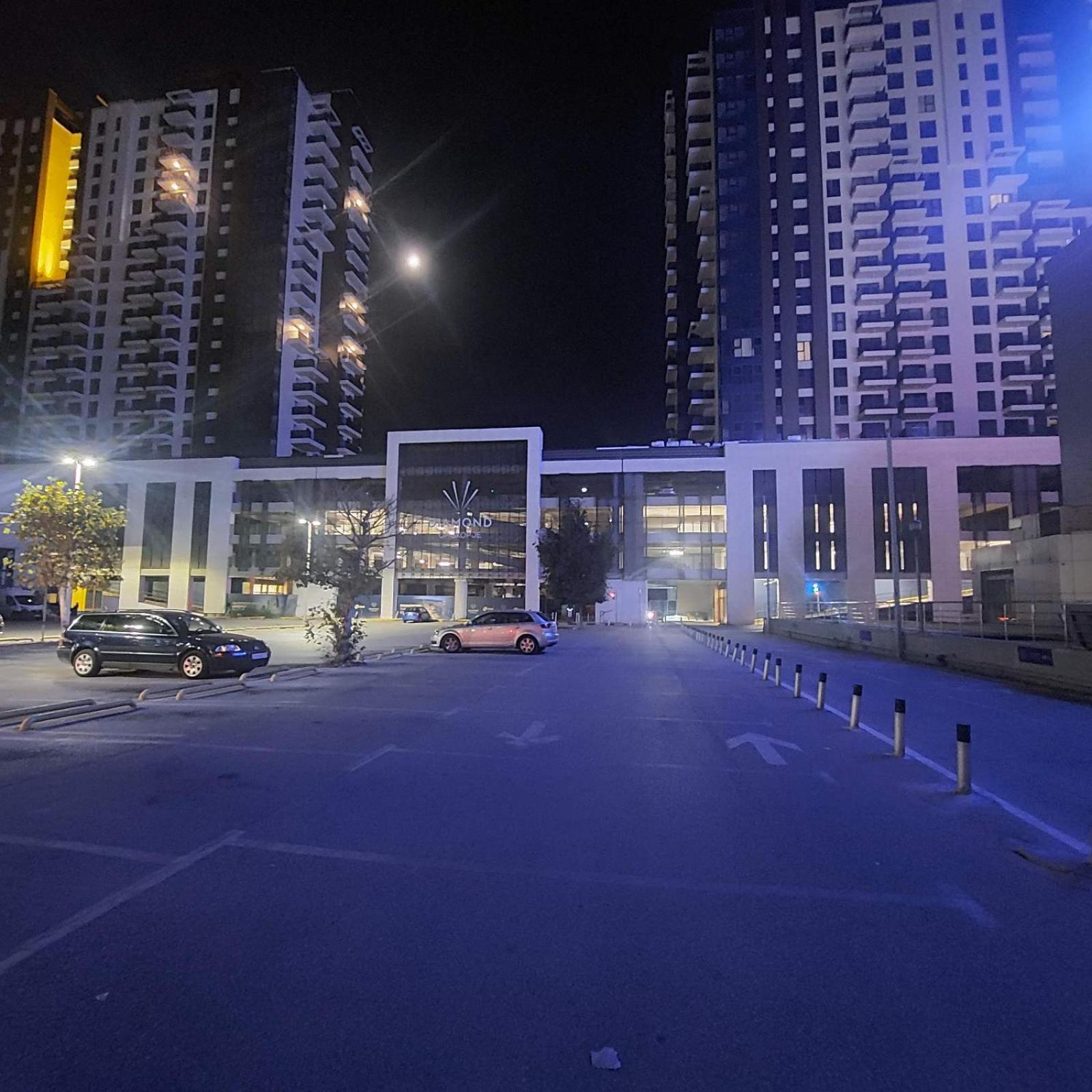 Diamond City Center Apartment