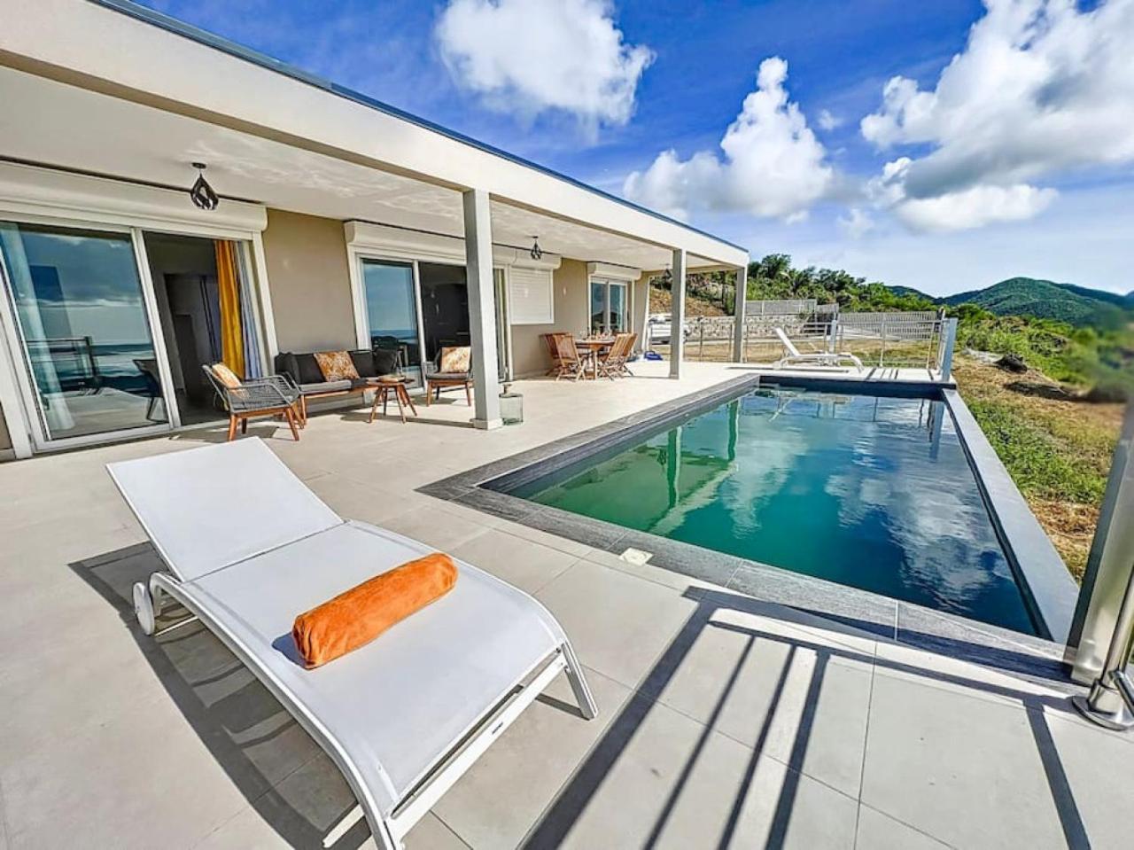 Villa Grand Horizon with extraordinary 180 degree sea view view 2