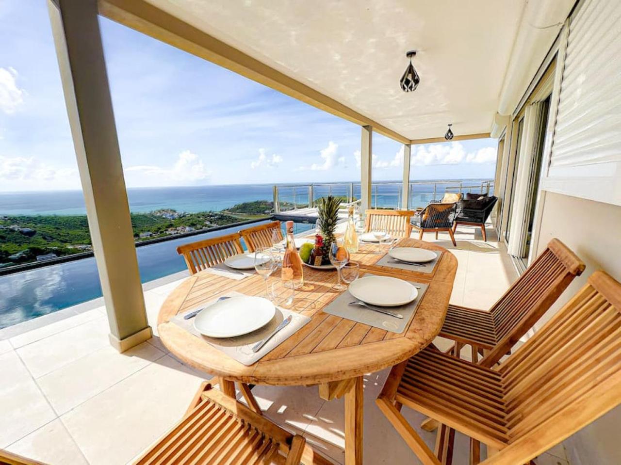 Villa Grand Horizon with extraordinary 180 degree sea view view 3