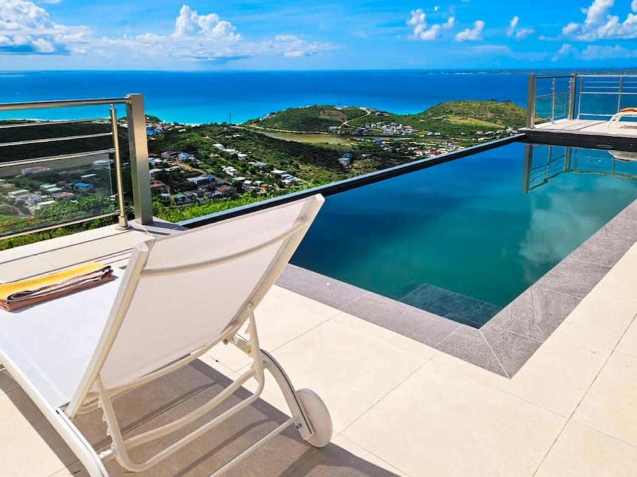 Villa Grand Horizon with extraordinary 180 degree sea view view 5