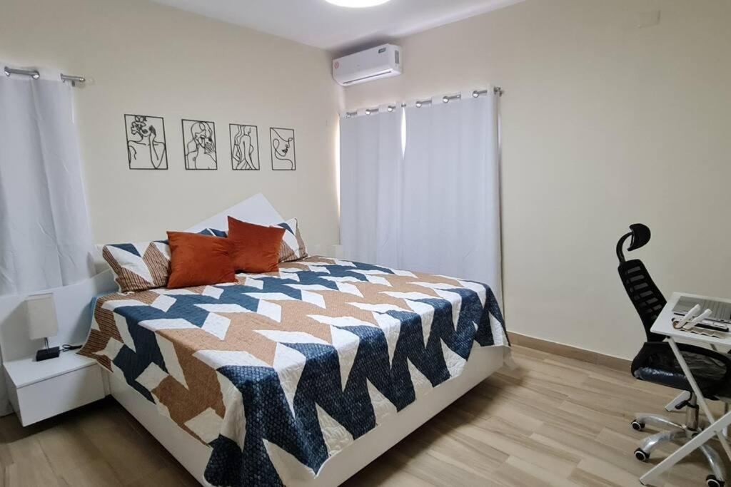 Apartament central frente al mar