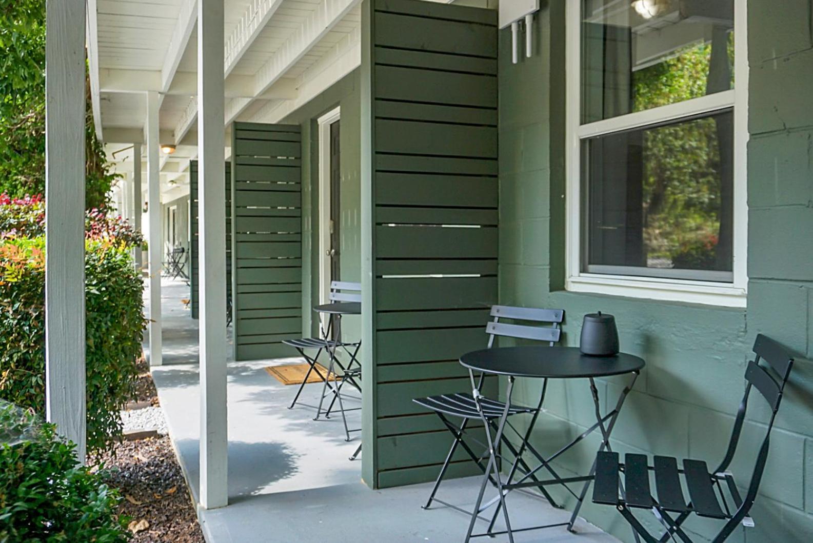 Hickory Falls Inn