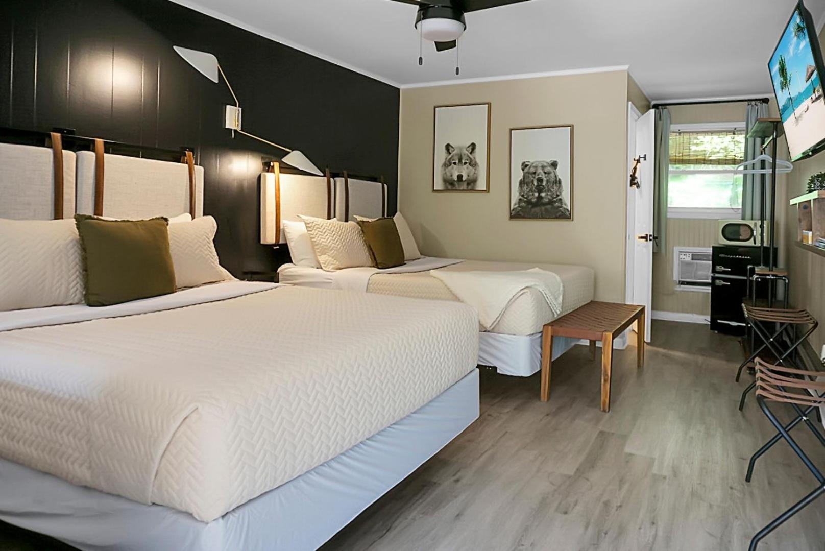 Hickory Falls Inn