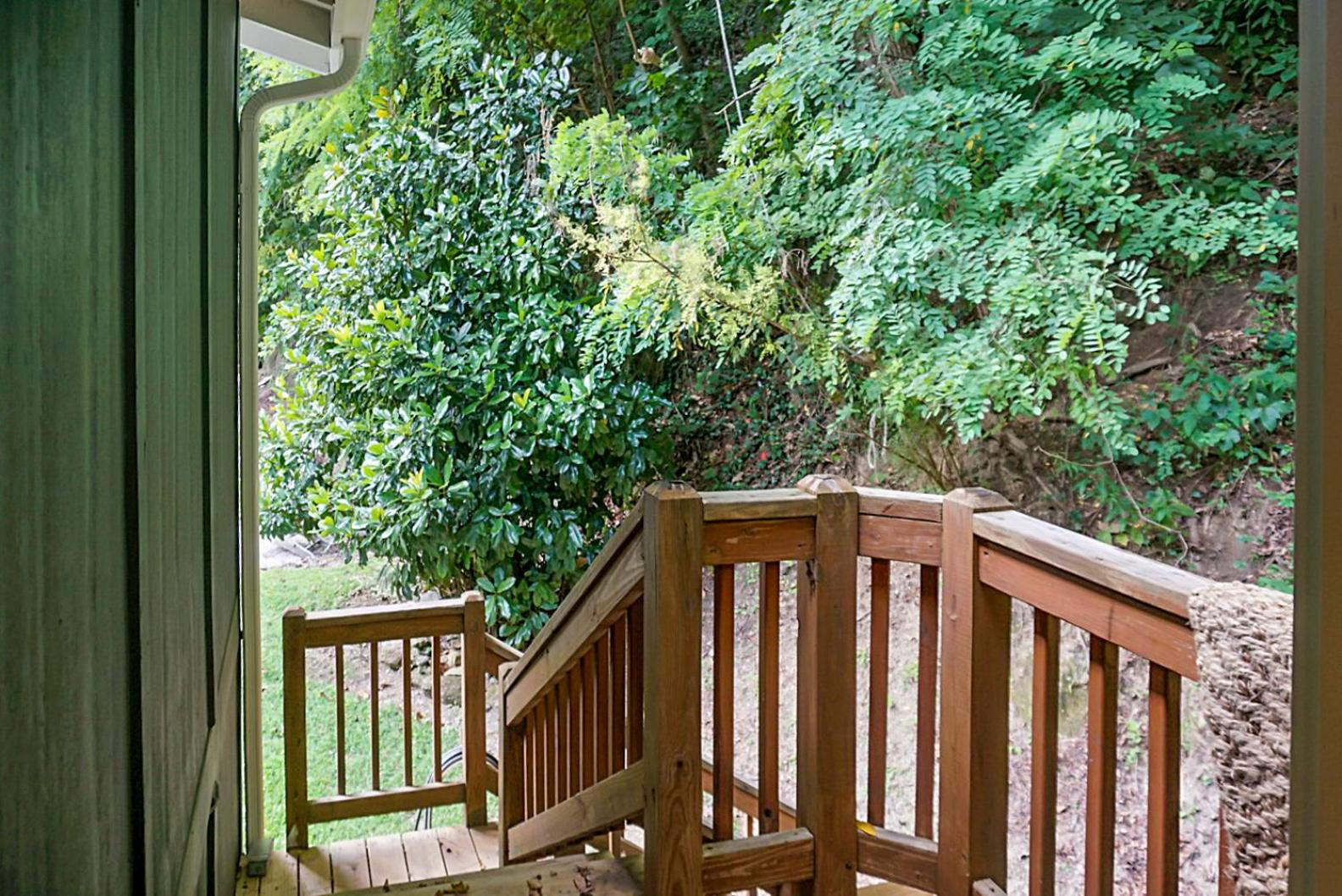 Hickory Falls Inn