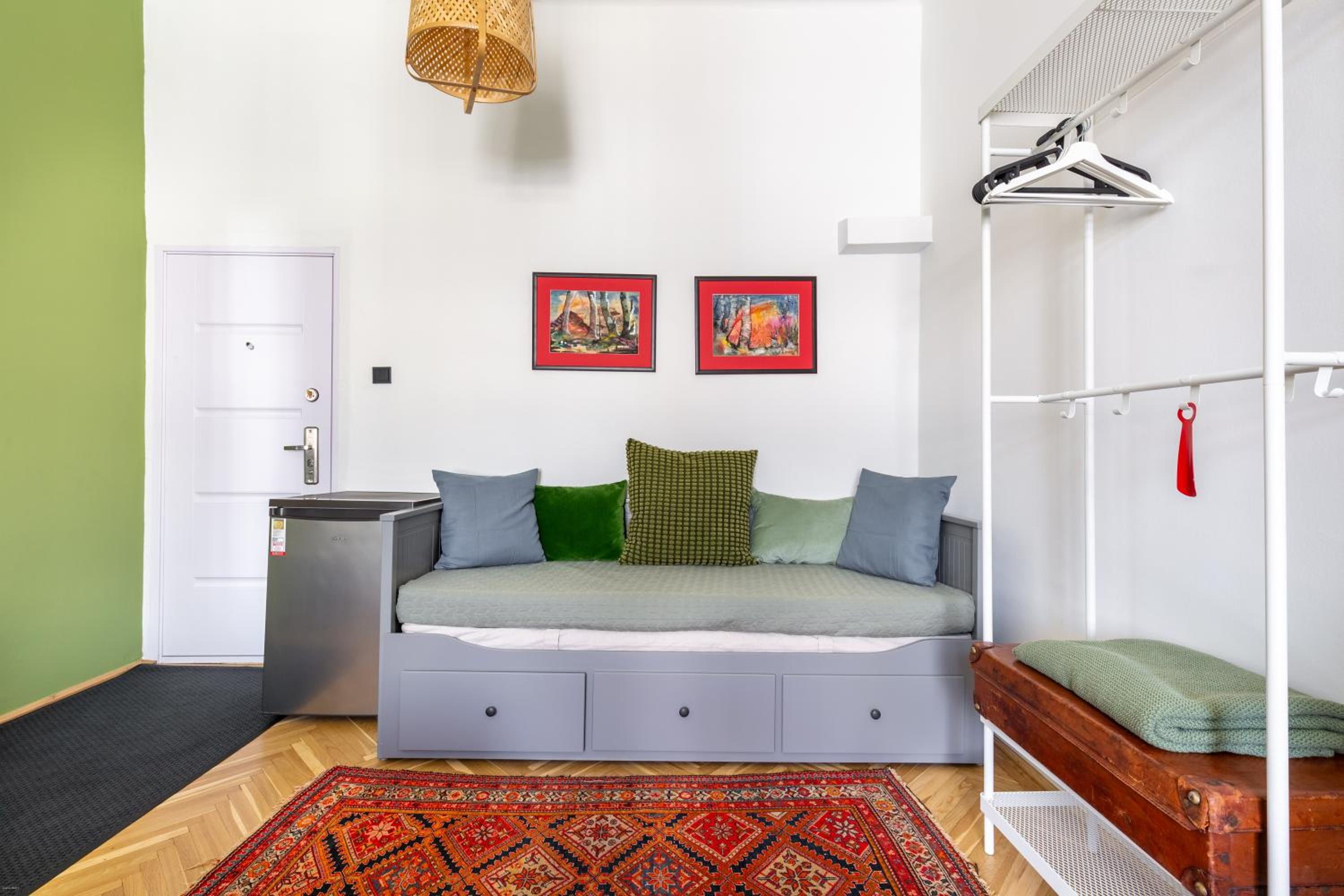 Huge & Stylish in the Center for up to 20 people