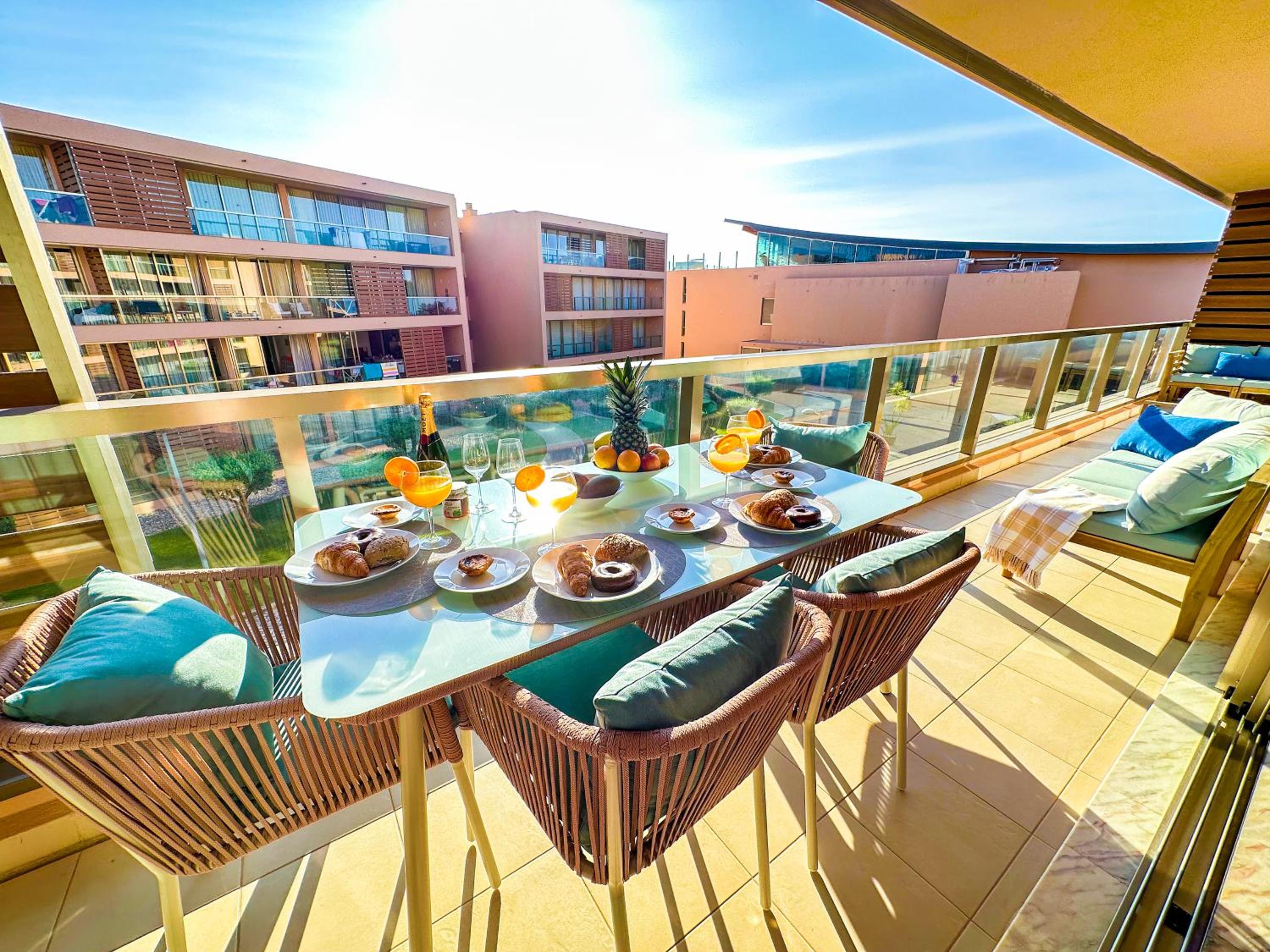 balance & terrace