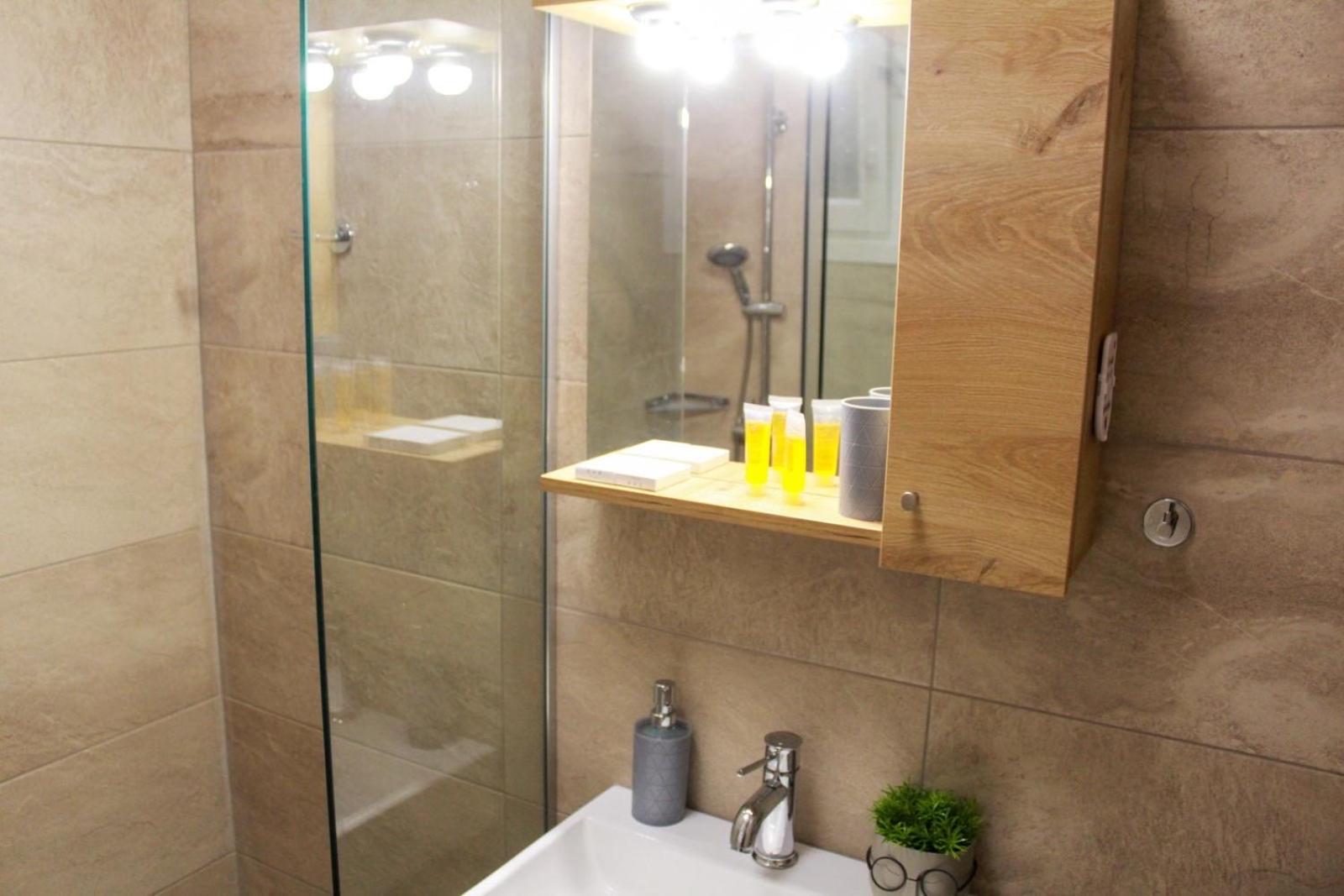 AIOLOS GLYFADA super lux suite 5 sea view